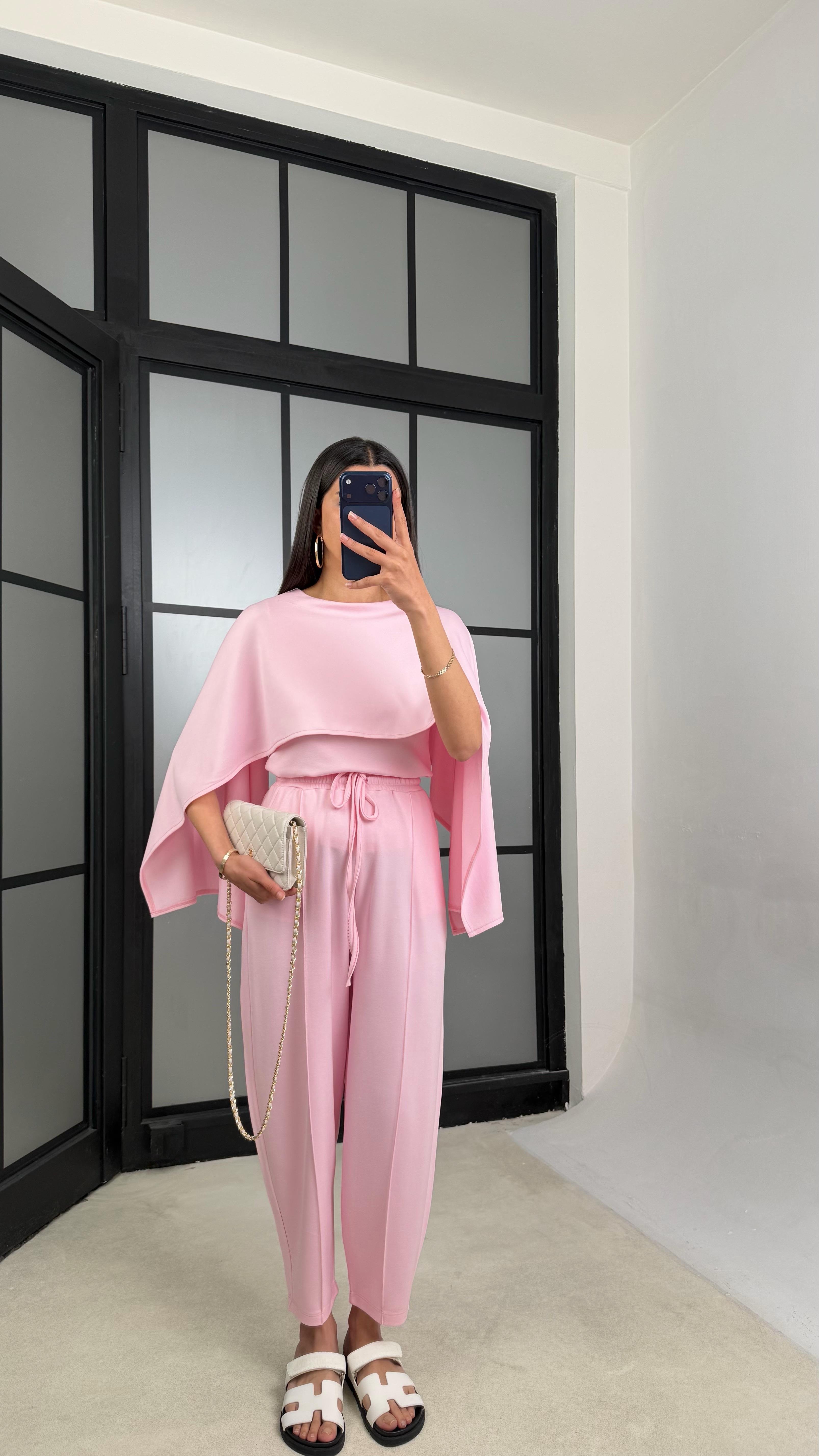 Pembe Pelerin Detaylı Bluz Beli Lastikli Pantolon İkili Tasarım Modal Takım GAUS-01499GAUSTAKIMGAUS-01499