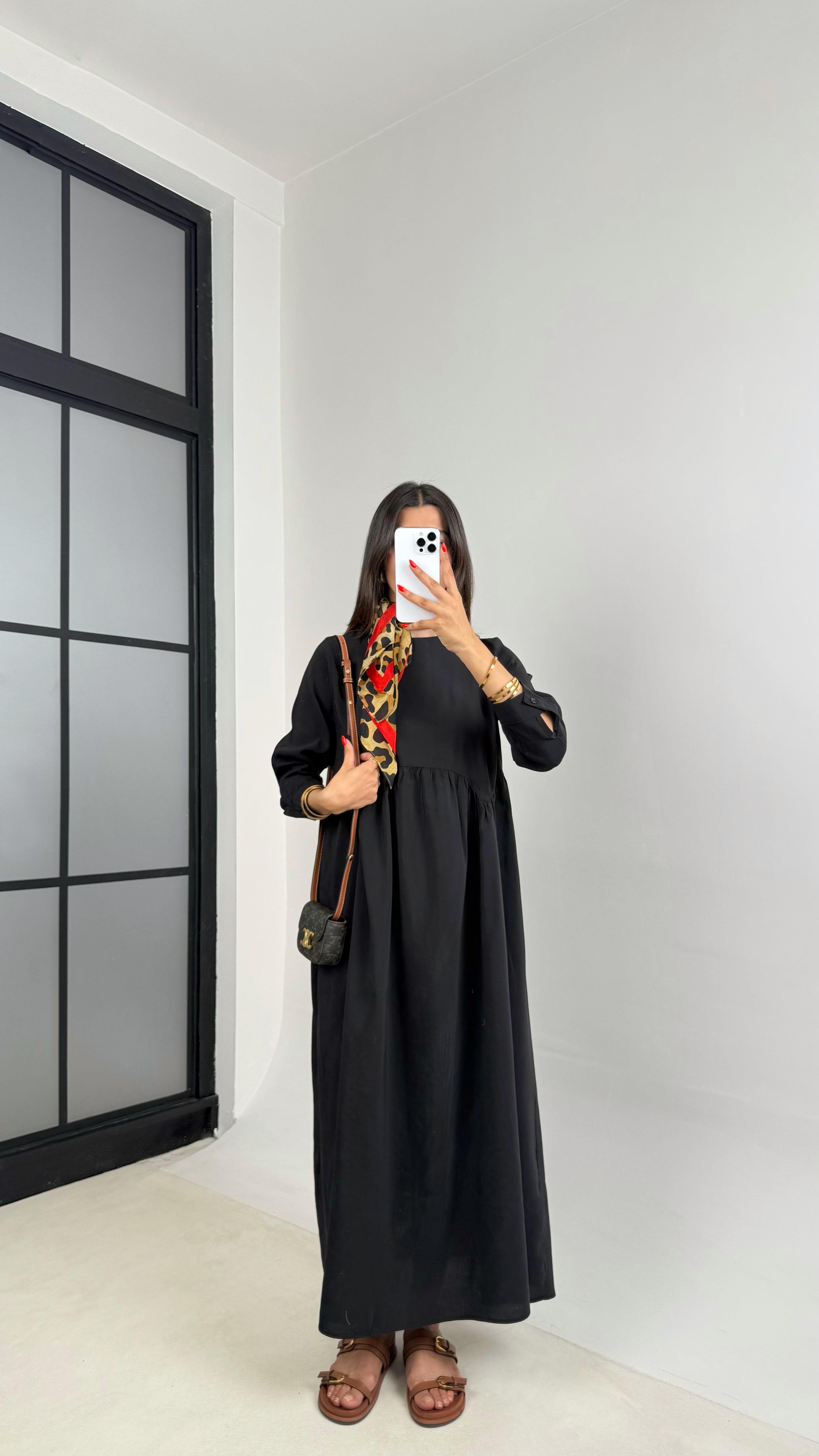 Siyah Altı Balon Uzun Kol Cep Detaylı Tencel Pinterest Elbise GAUS-0025GAUSELBİSEGAUS-0025