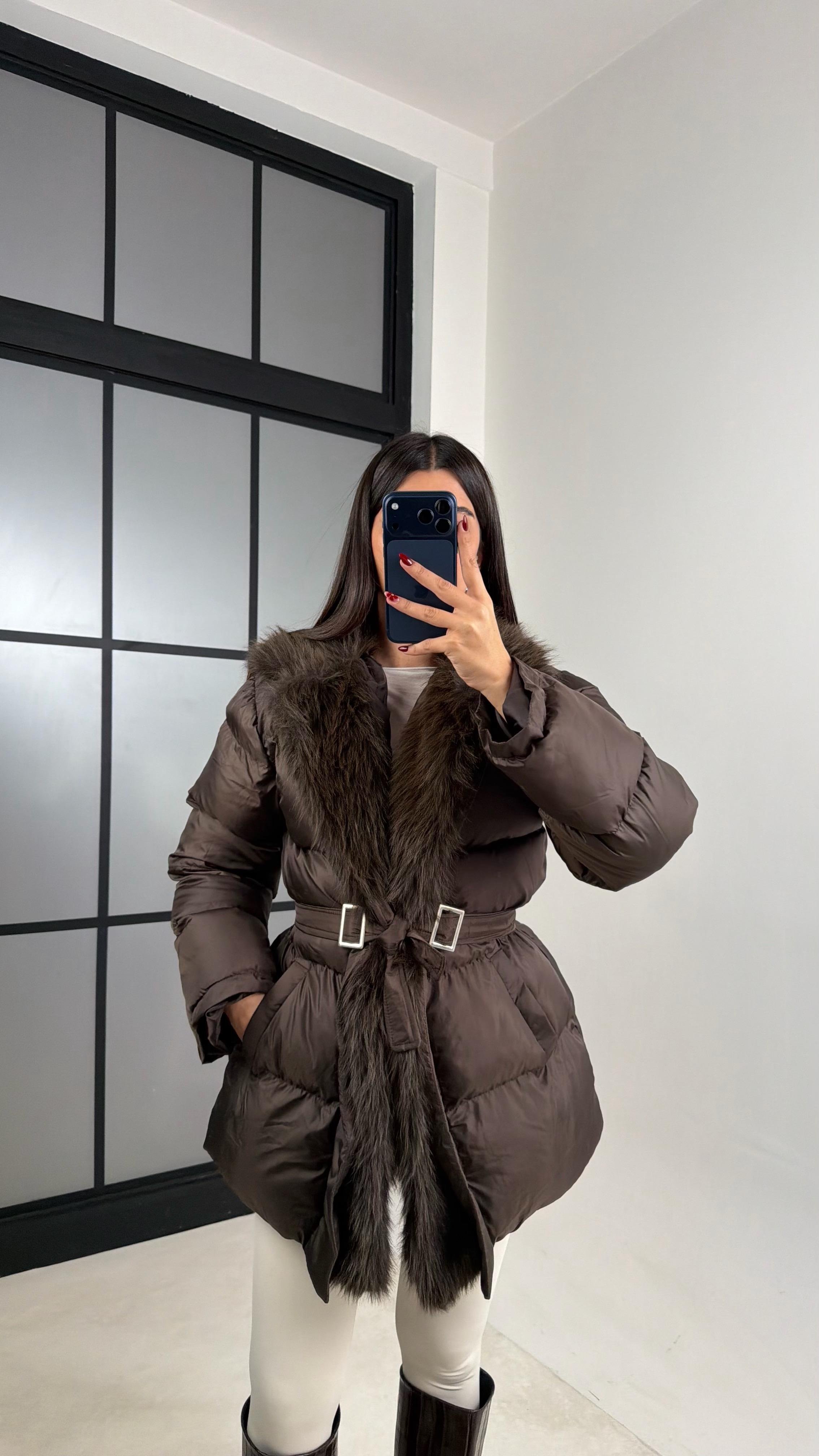 Haki Yaka Kürk Detaylı Kuşaklı Şişme Mont GAUS-00563GAUS الجواكيت GAUS-00563