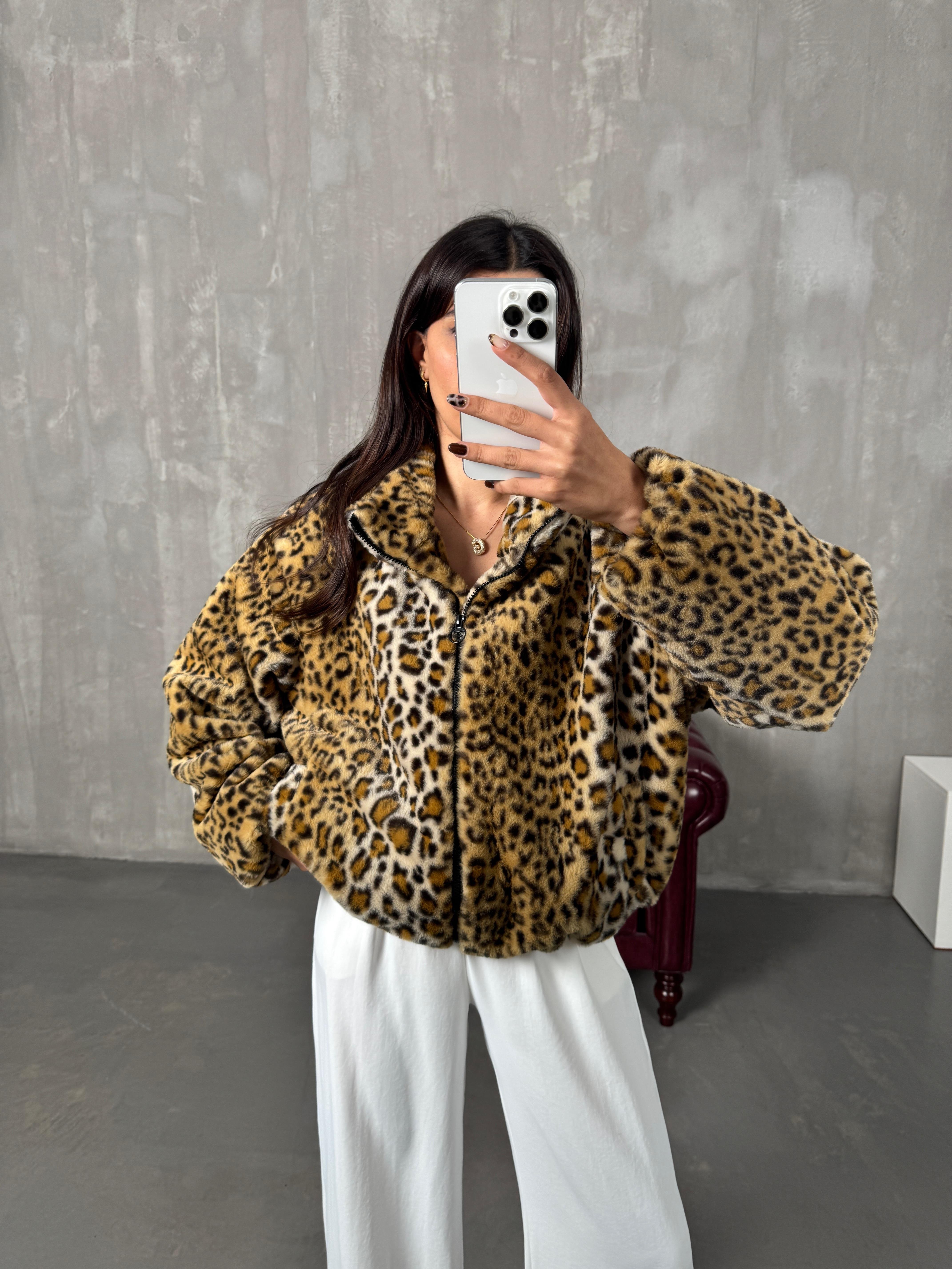 Joan Leopar Yumoş Ceket