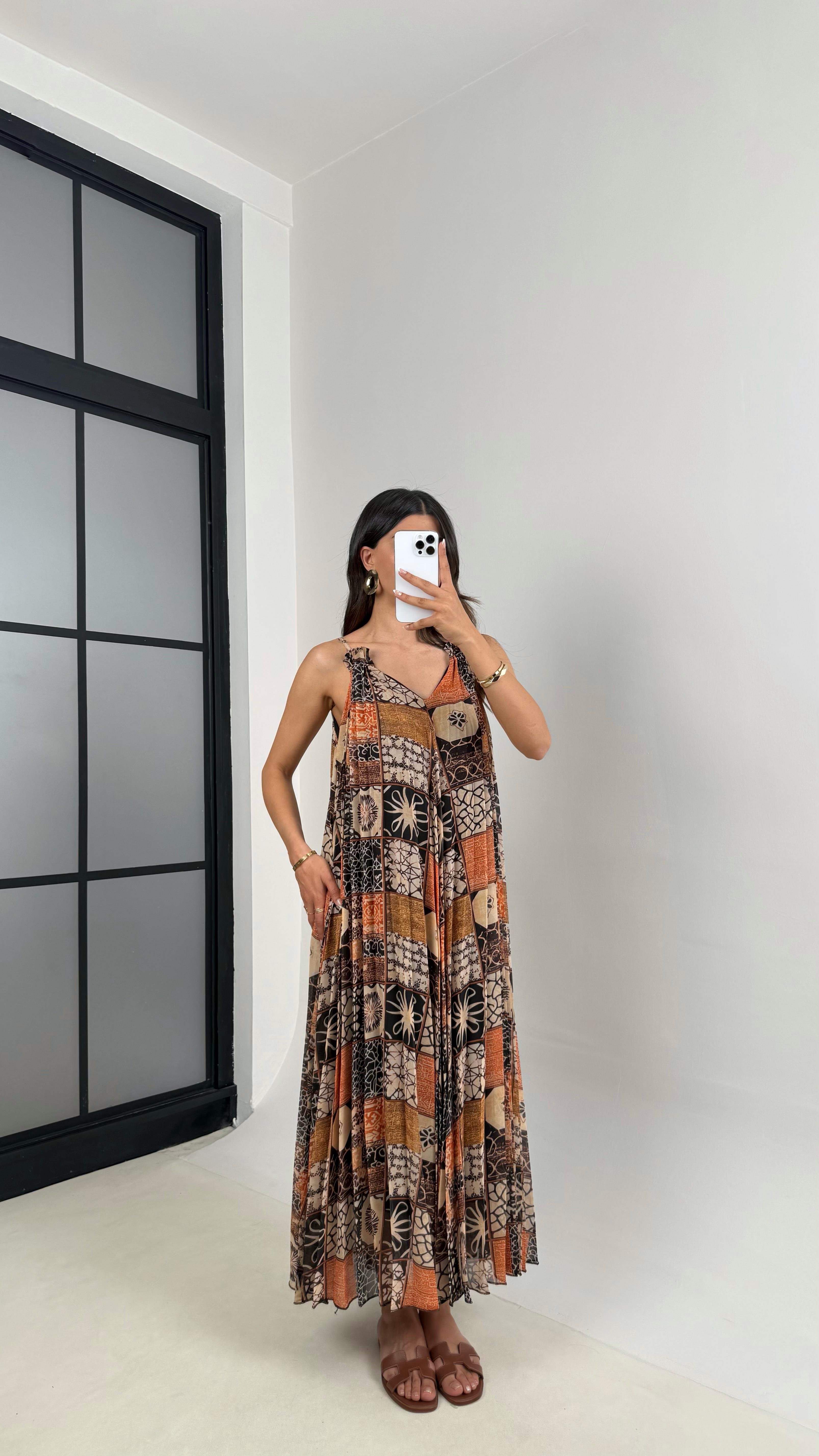 Çok Desenli Ayarlanabilir Askılı Astarlı Şifon Elbise Gaus00524GausELBİSEGU1002230