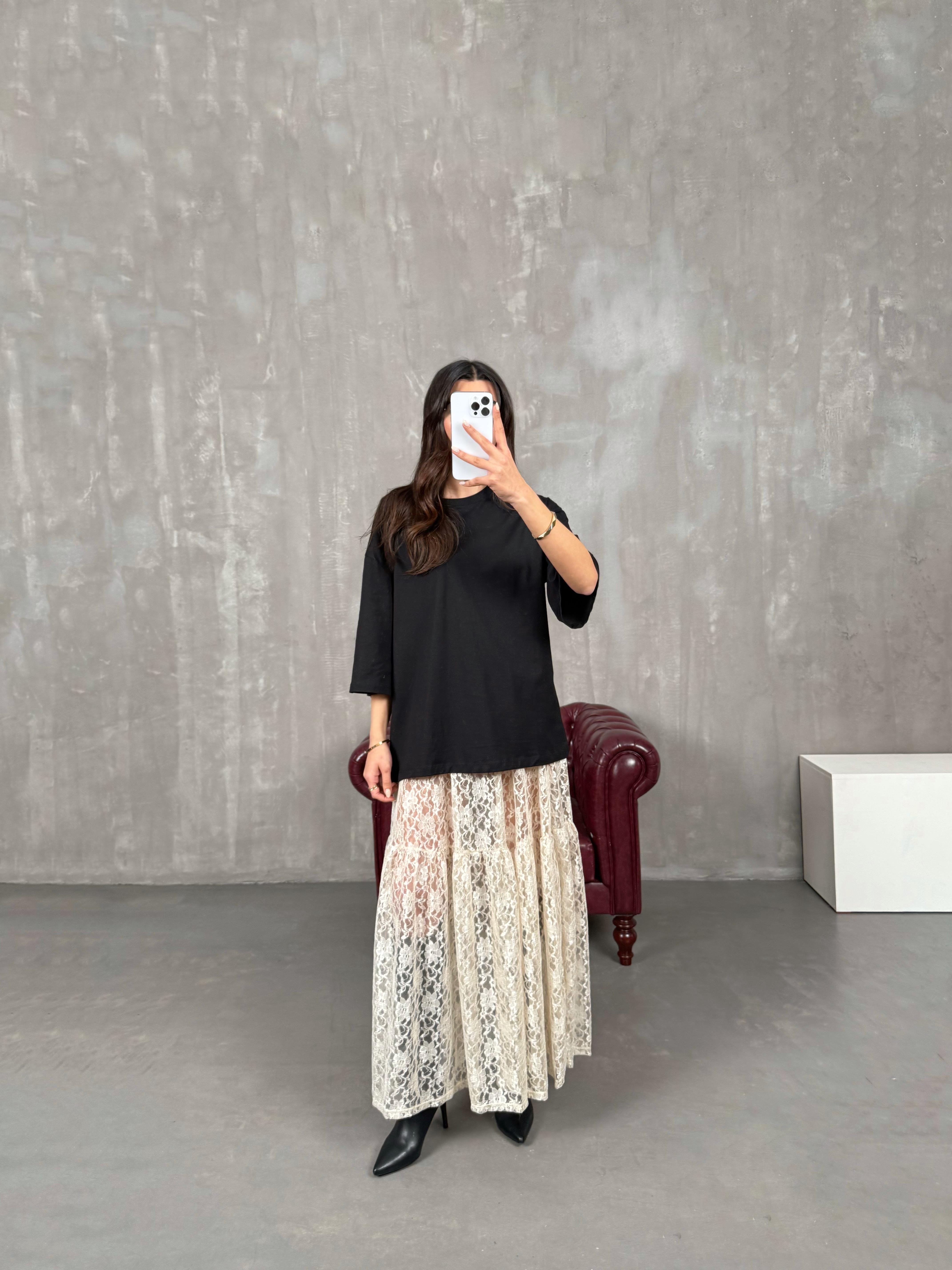 ليزدا تنورة تول شفاف لون كريمي