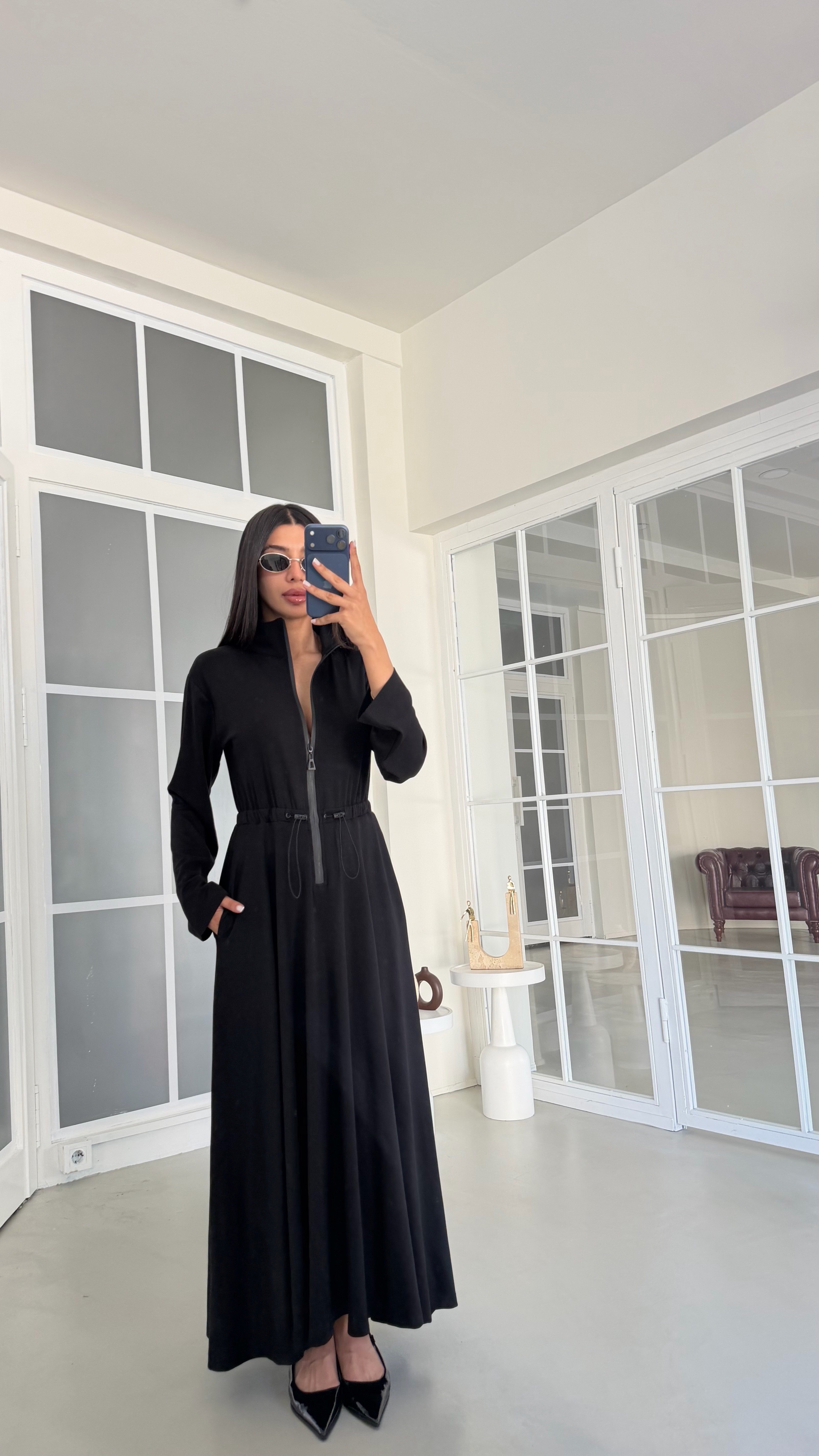 Siyah Beli Ayarlanabilir Uzun Kollu Elbise GAUS-02101GAUSELBİSEGAUS-02101