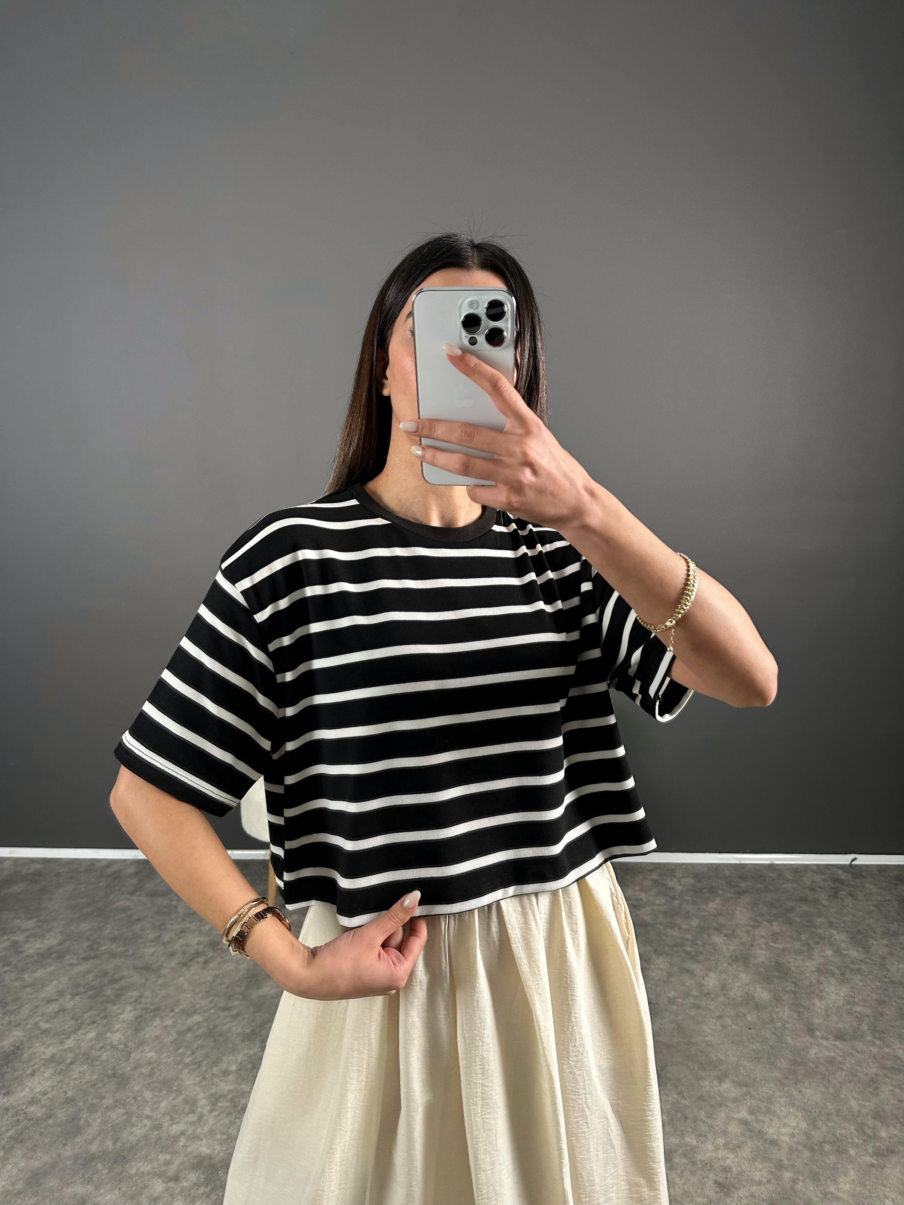 Als Siyah Çizgili Tshirt 