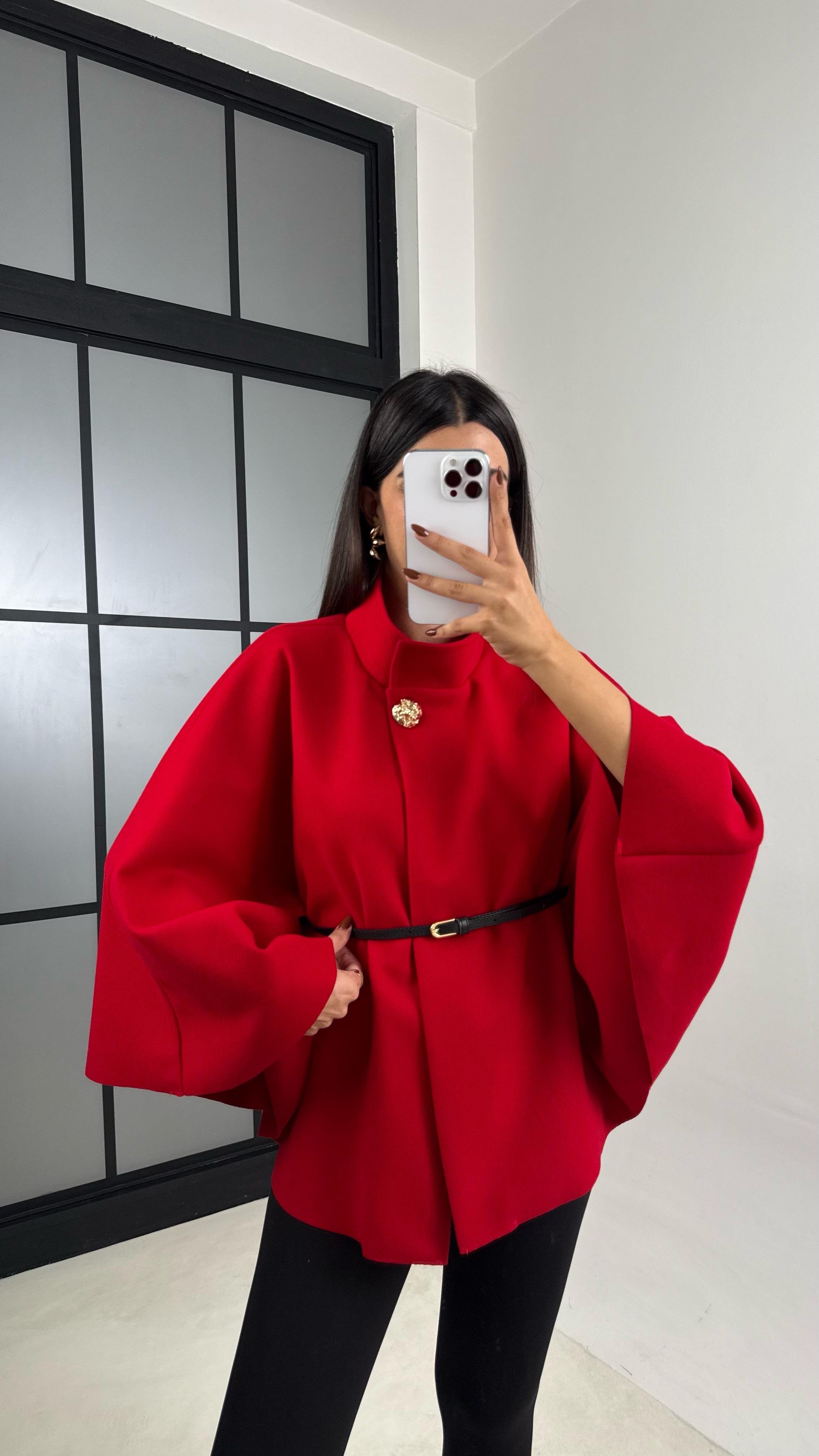 Kırmızı Gina ZR Model Kemerli Kaşe Panço GAUS-0091GAUSPançoGAUS-0091