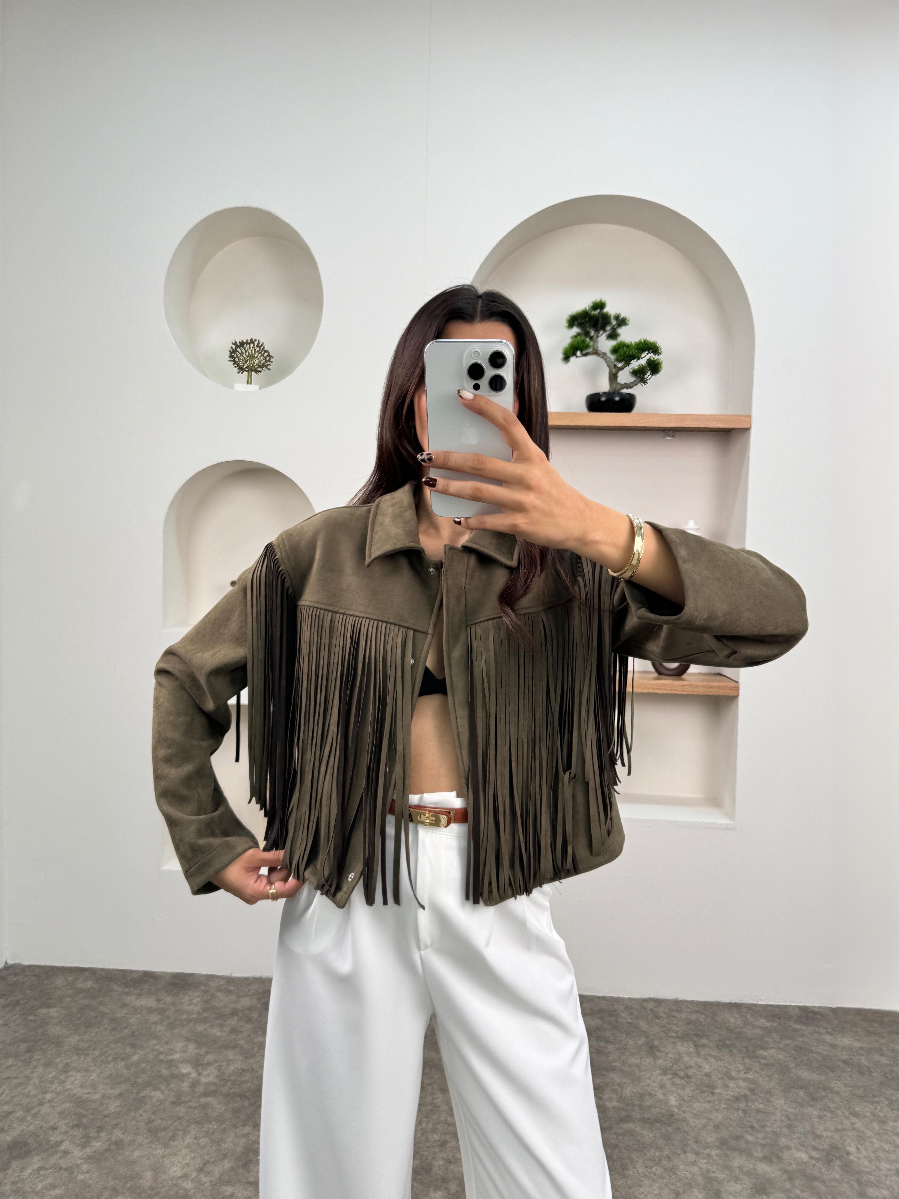 Nevil Haki Püsküllü Süet Ceket