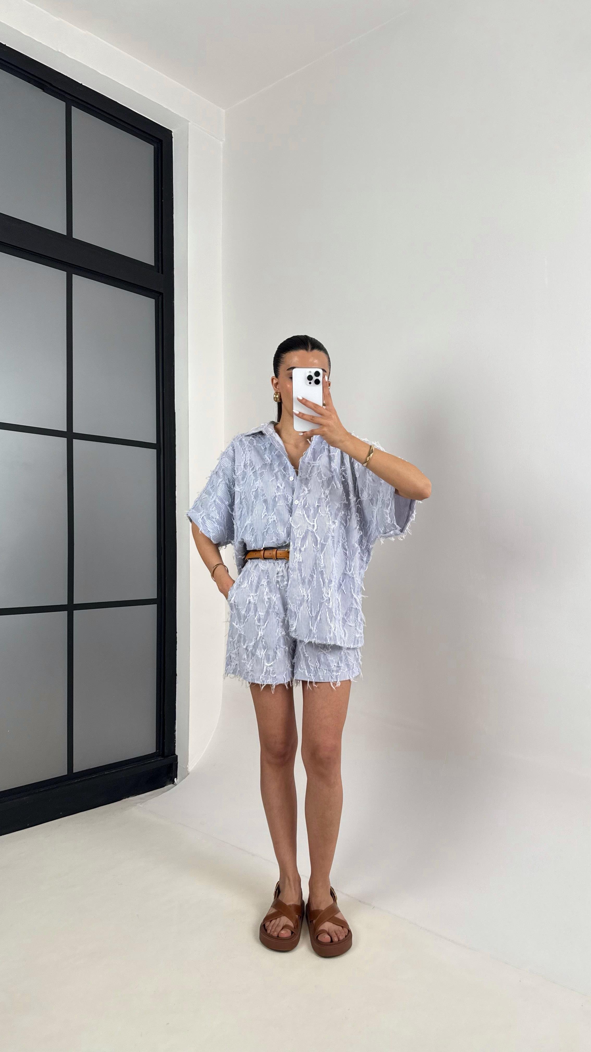 Mavi Beyaz Çizgili Gömlek Beli Lastikli Şort Püskül Detaylı Takım Gaus00422GausTAKIMGU1001987