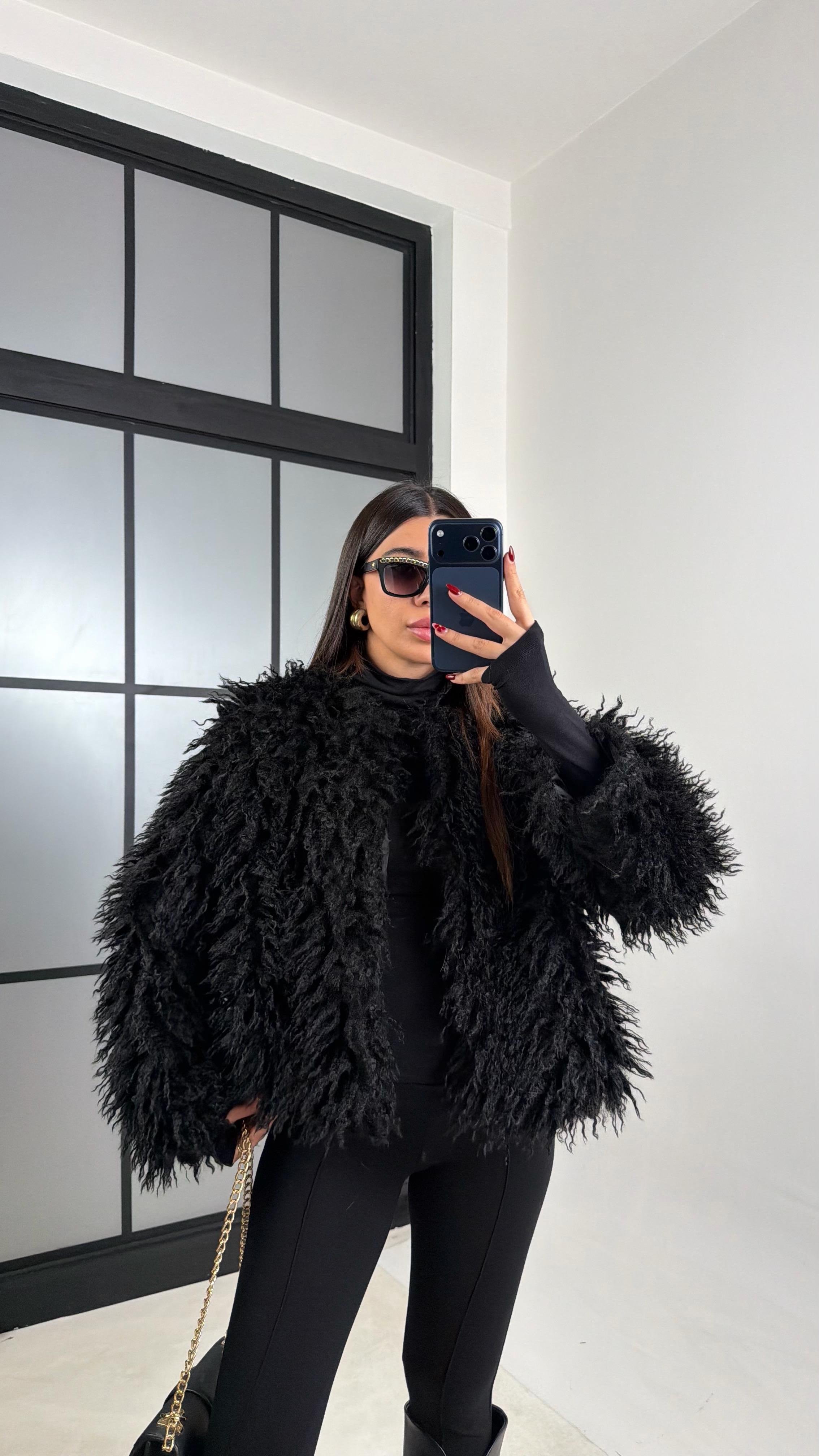 Siyah Saçaklı Astarlı Kürk GAUS-00750GAUSCEKETGAUS-00750