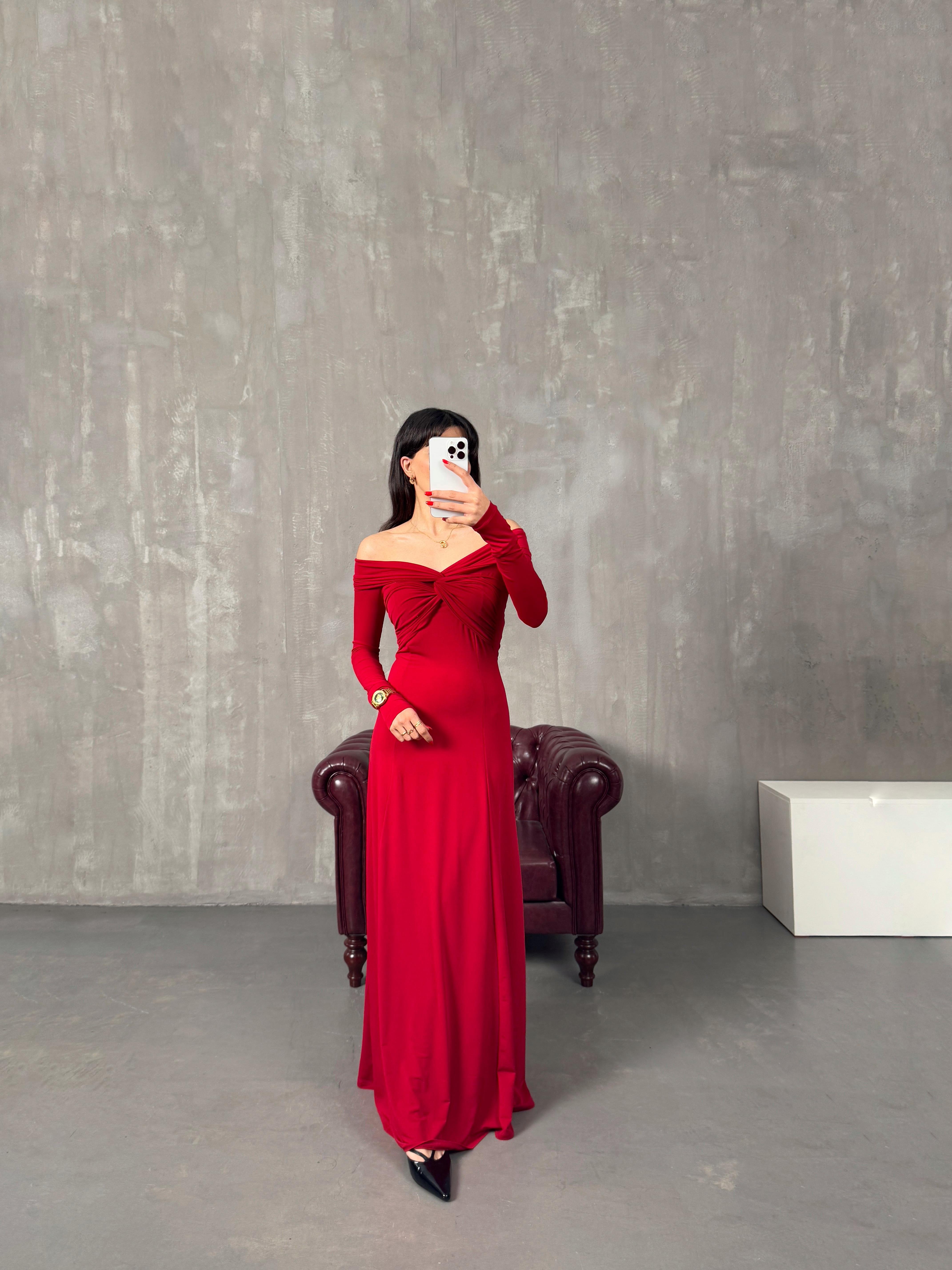 Sonia Kırmızı Madonna Yaka Pinterest Elbise