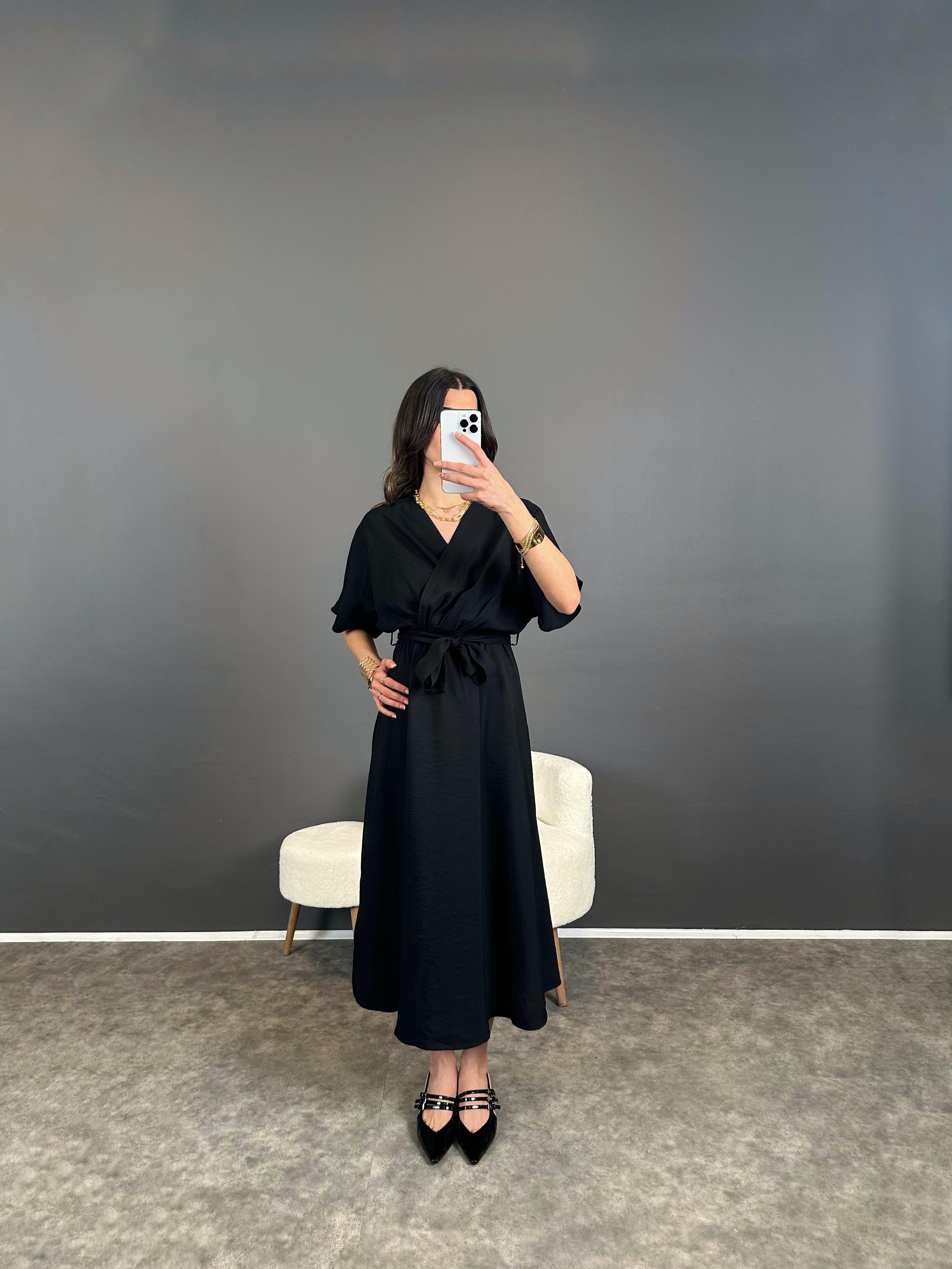 Gigi Siyah Tensel Midi Boy Kuşaklı Elbise GausELBİSEGU004648