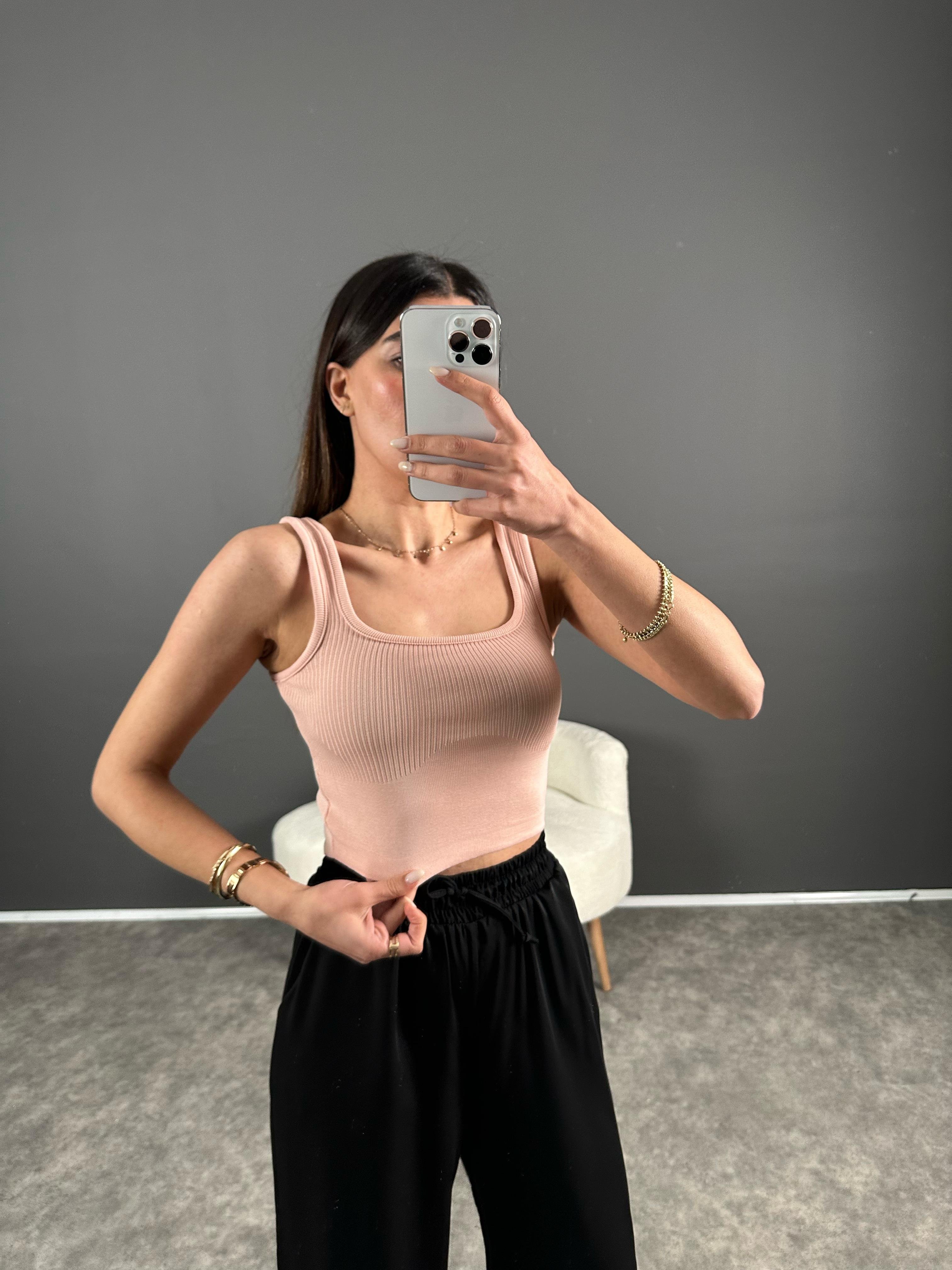 Pudra Triko Crop Atlet