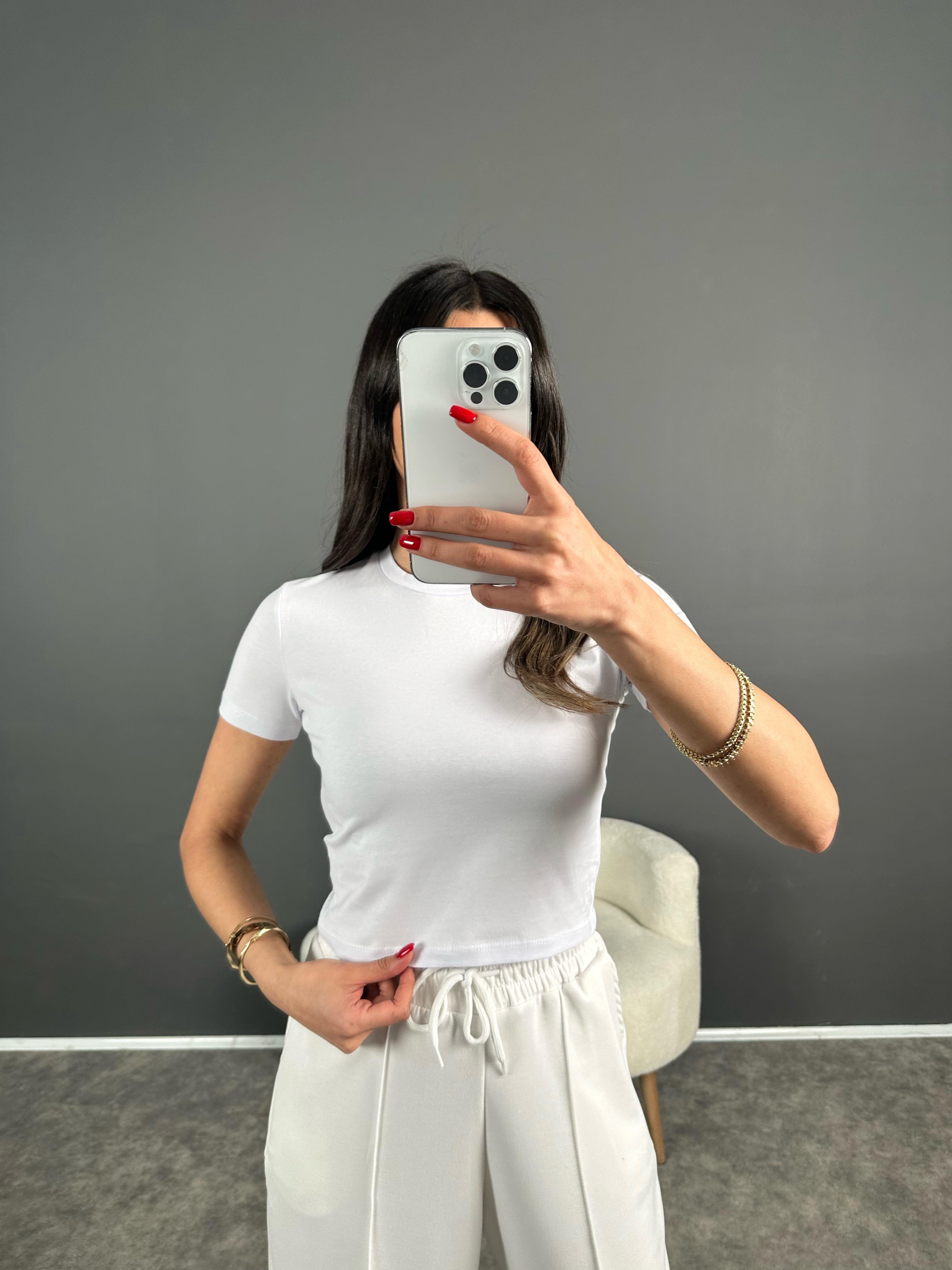 AS Beyaz Yeşili Crop T-shirtGausTSHIRTGU007910