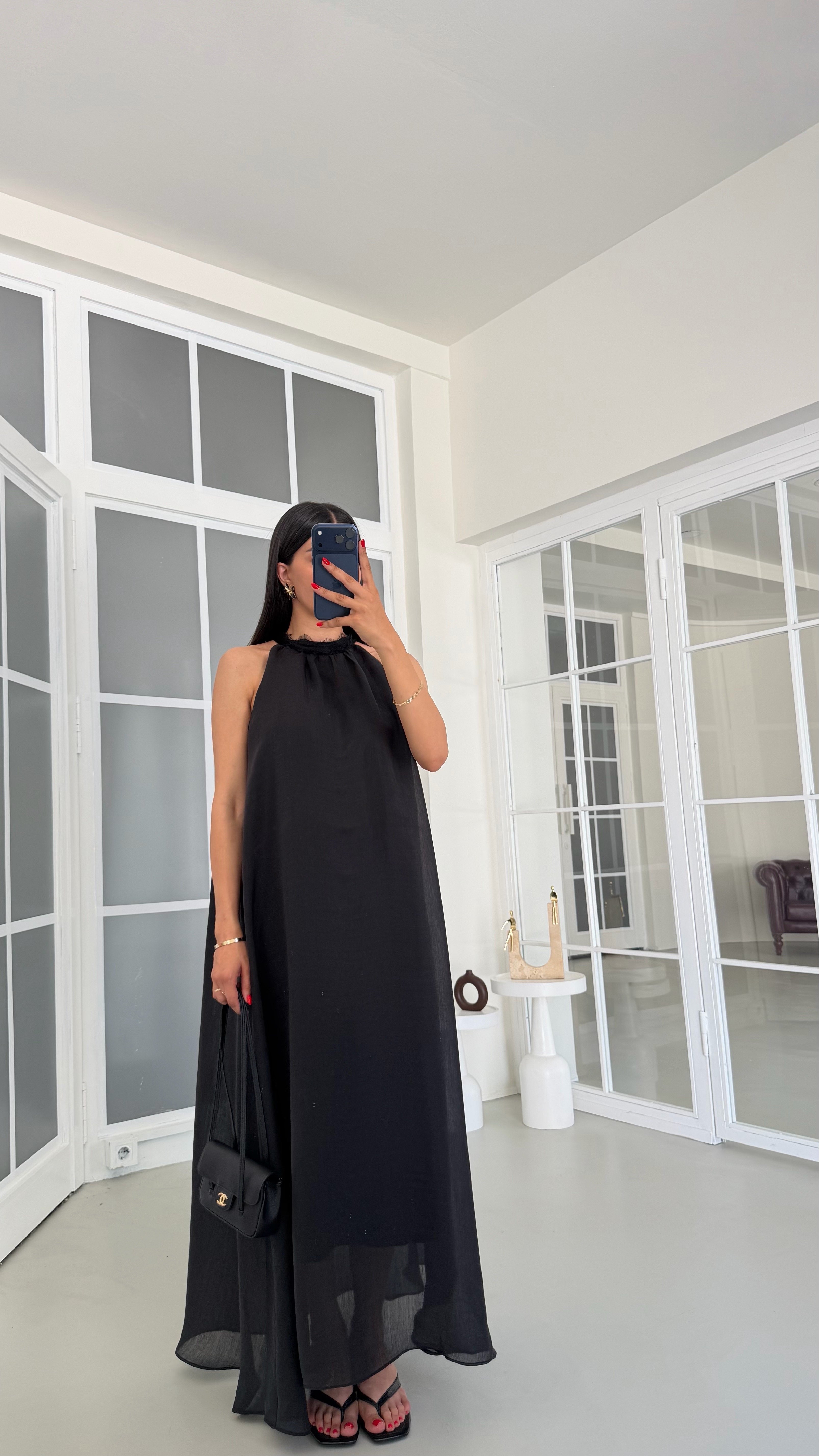 Siyah Halter Yaka Dantel Detaylı Astarlı Elbise GAUS-01828GAUSELBİSEGAUS-01828