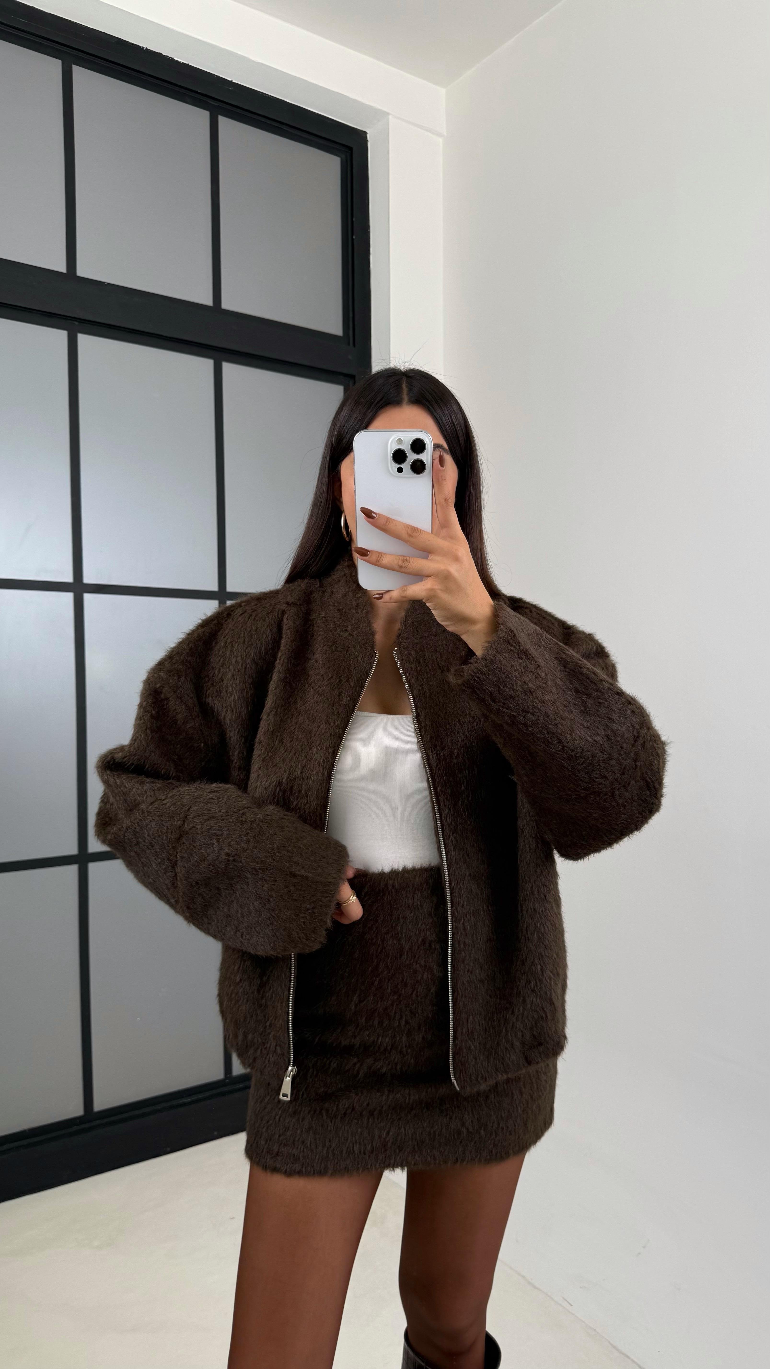 Acı Kahve Ceket Etek Peluş Tüylü İkili Takım GAUS-00218GAUSTAKIMGAUS-00218