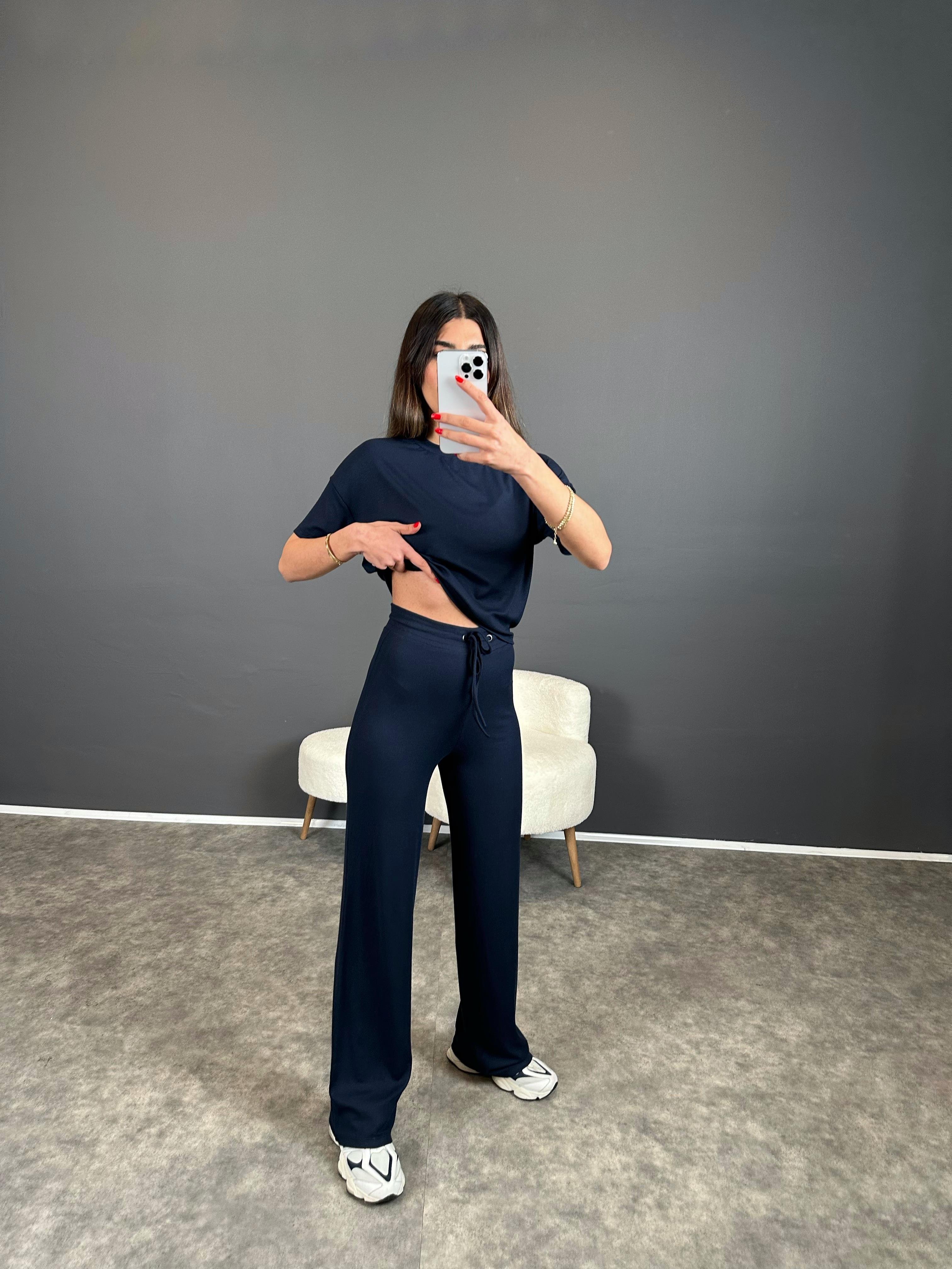 Gown Lacivert Fitilli İkili TakımGausTAKIMGU004348