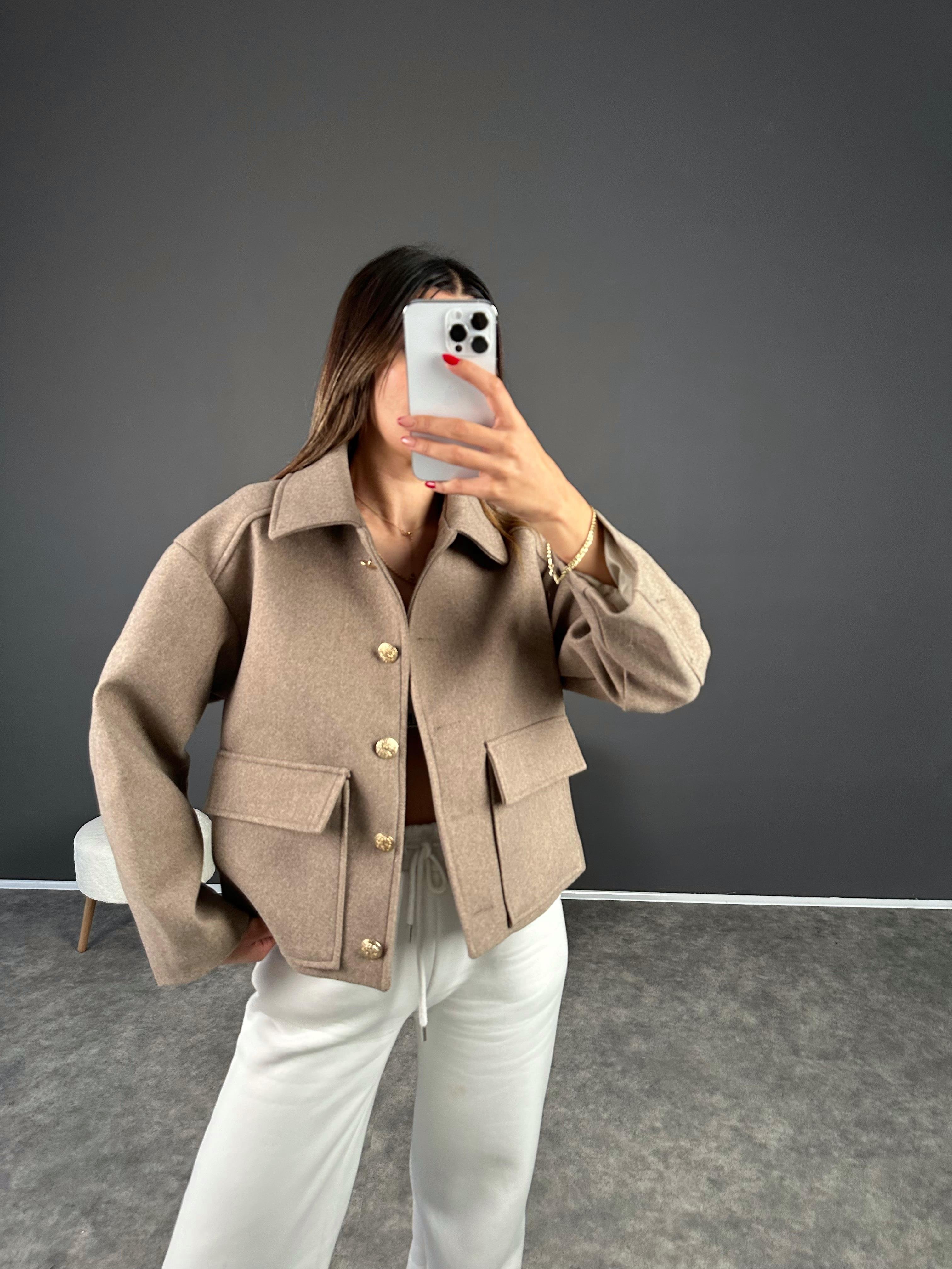 Premium Vizon Gold Düğmeli Kaşe Ceket GausCEKETGU002445