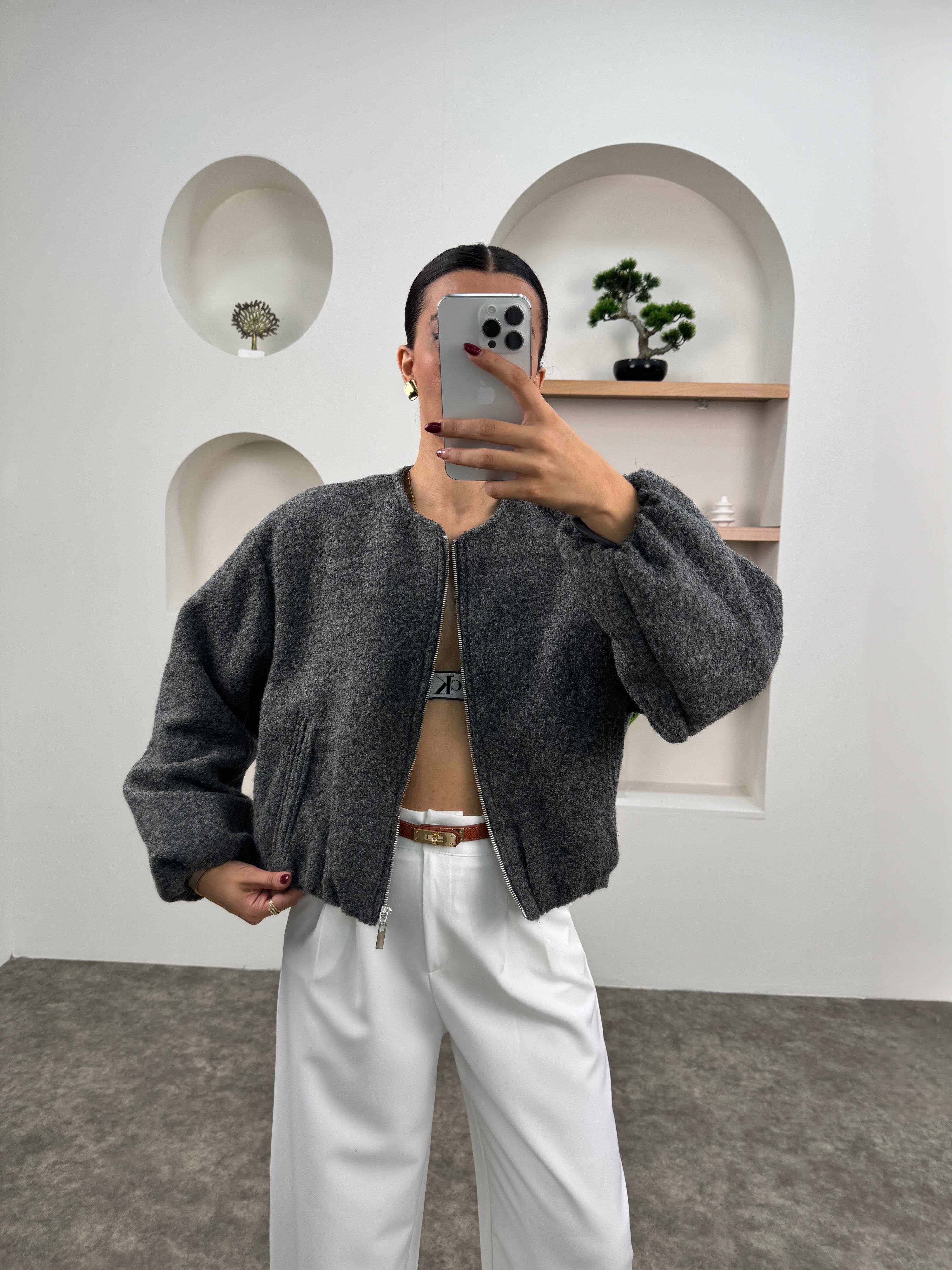 Betty Antrasit ZR Model Balon Kollu Astarlı Kaşe Bomber Ceket