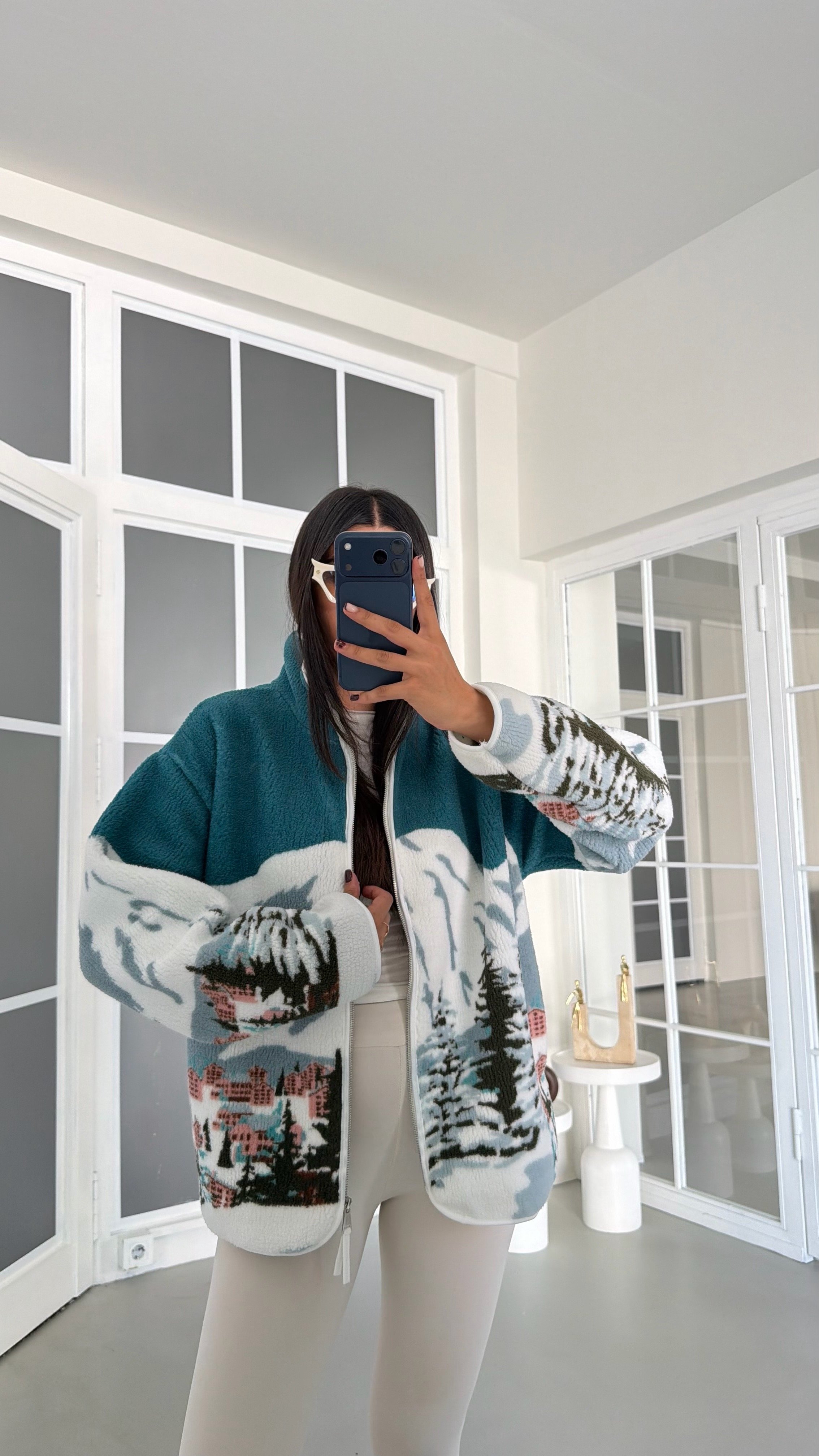 Ekru Petrol Yeşili Sırt Yazı Detaylı Fermuarlı Polar Sweatshirt GAUS-01911GAUSالسويت شيرت GAUS-01911