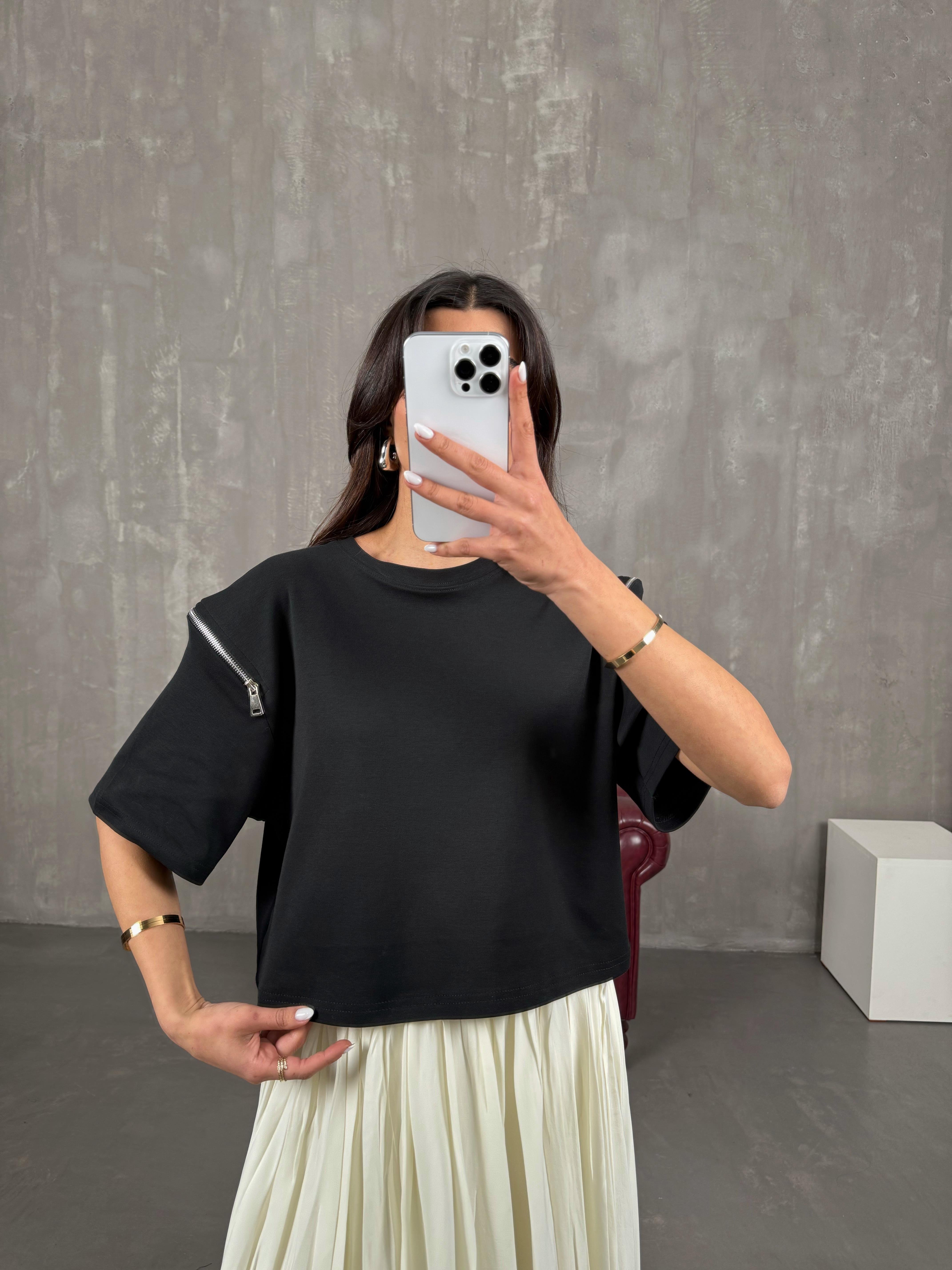 Ace Siyah MD Muadil Kol Fermuar Detaylı TshirtGausTSHIRTGU100828