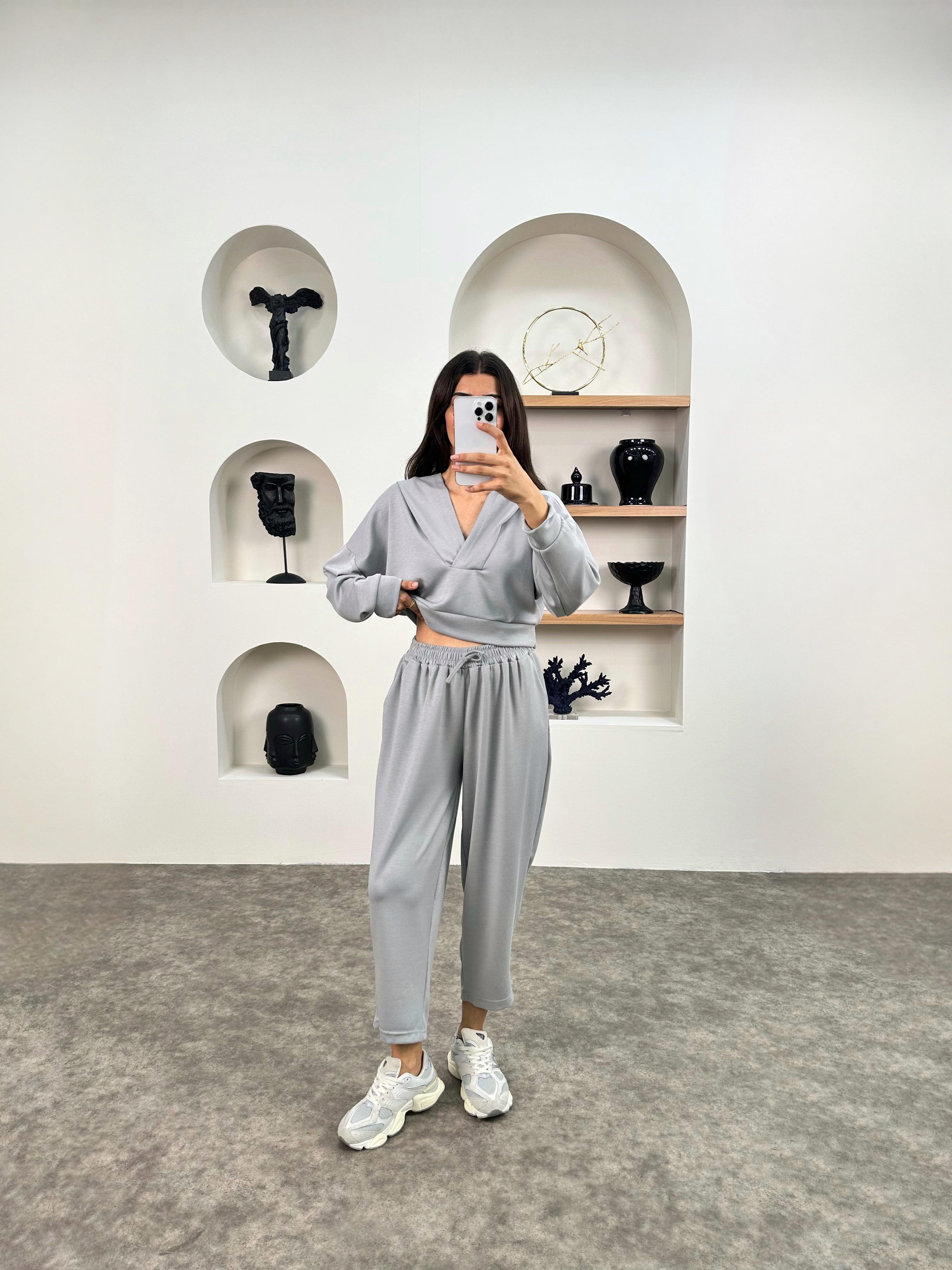 Nevia Gri Modal Kumaş Kapüşonlu Rahat İkili TakımGausTAKIMGU008953