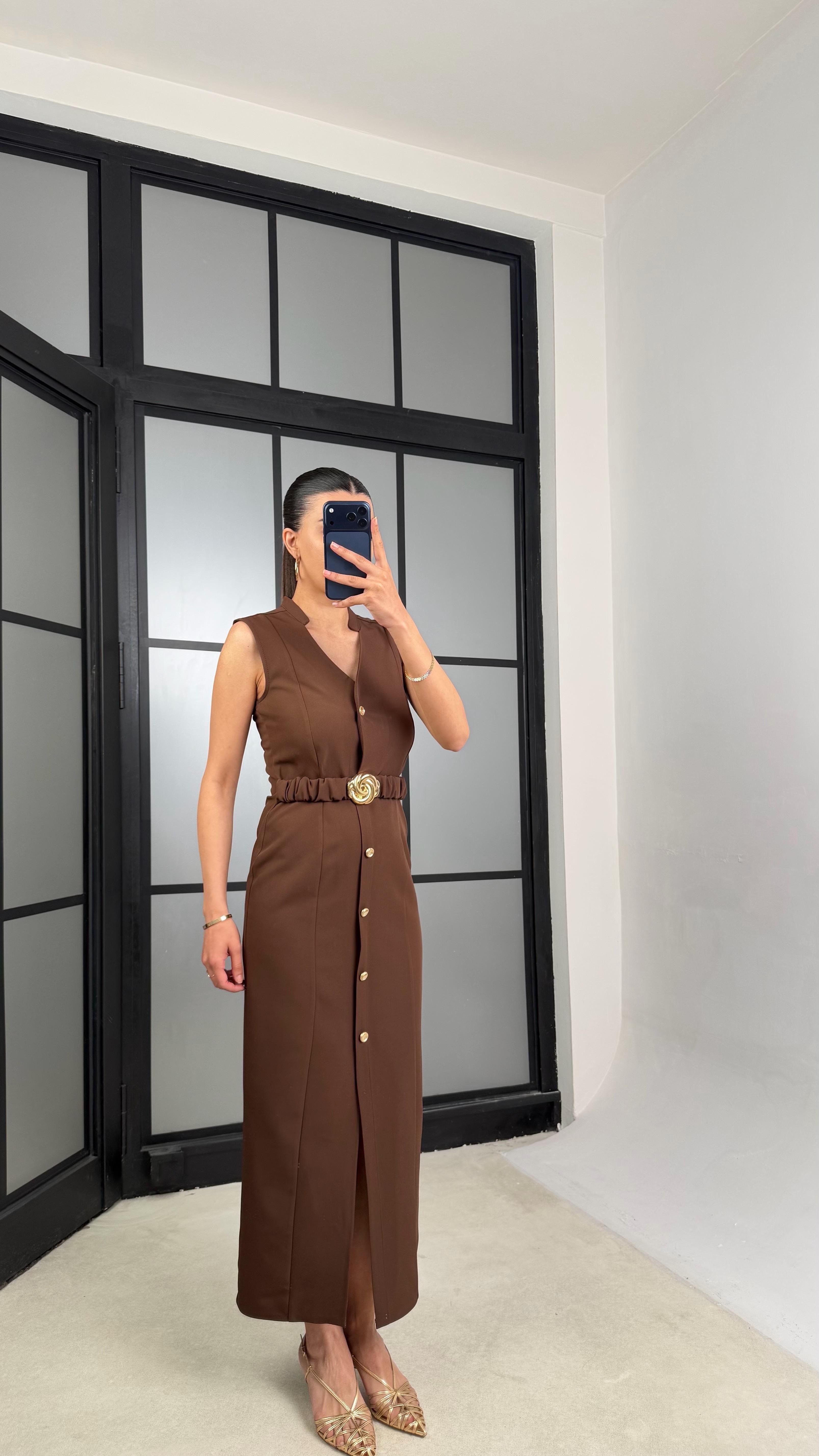 Kahve Kuşaklı Gold Düğme Detaylı Premium Elbise GAUS-01448GAUSELBİSEGAUS-01448