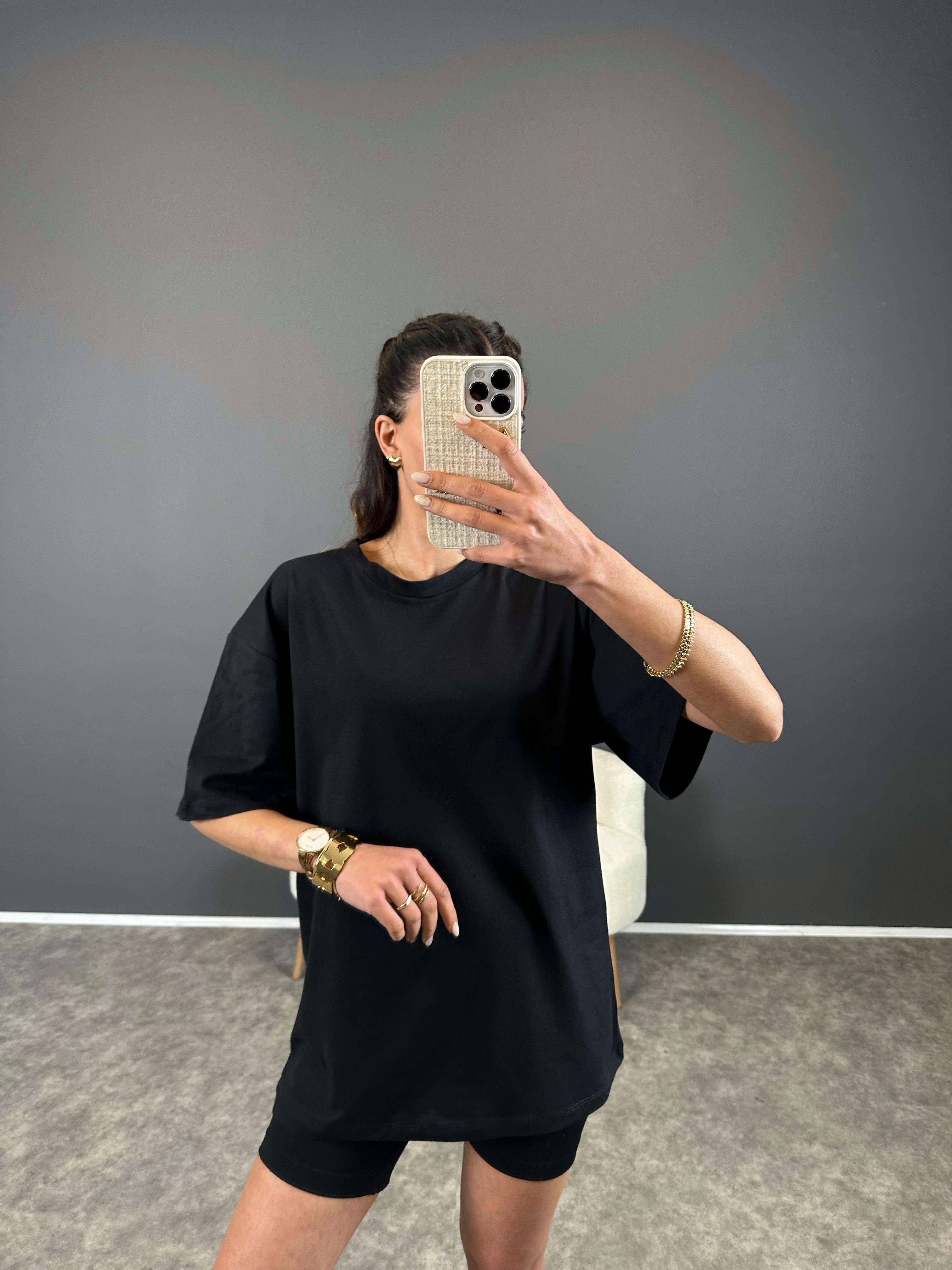 Siyah Bisiklet Yaka Basic Tshirt