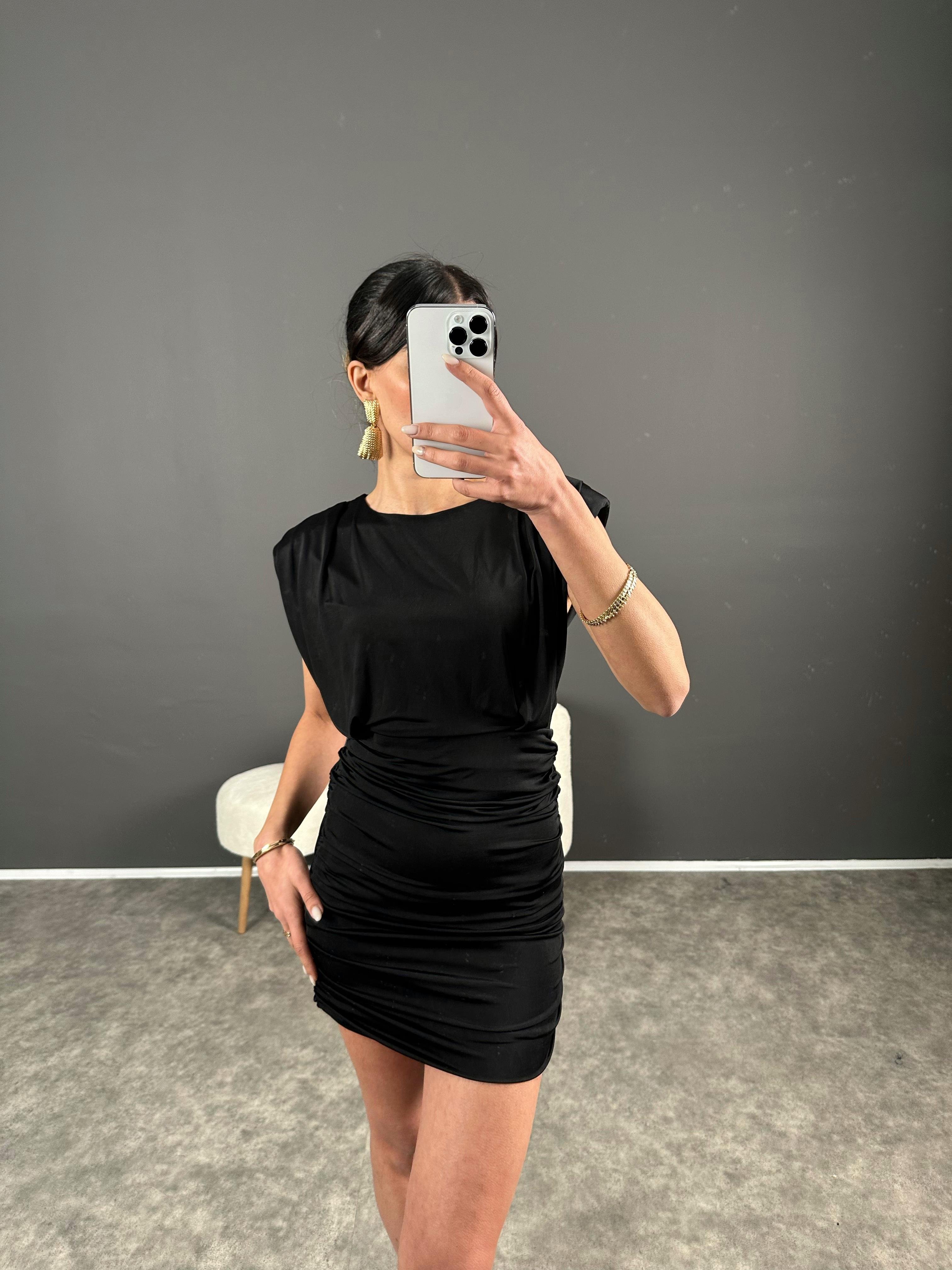 Siyah Mini Vatkalı Drapeli Elbise GausELBİSEGU004548