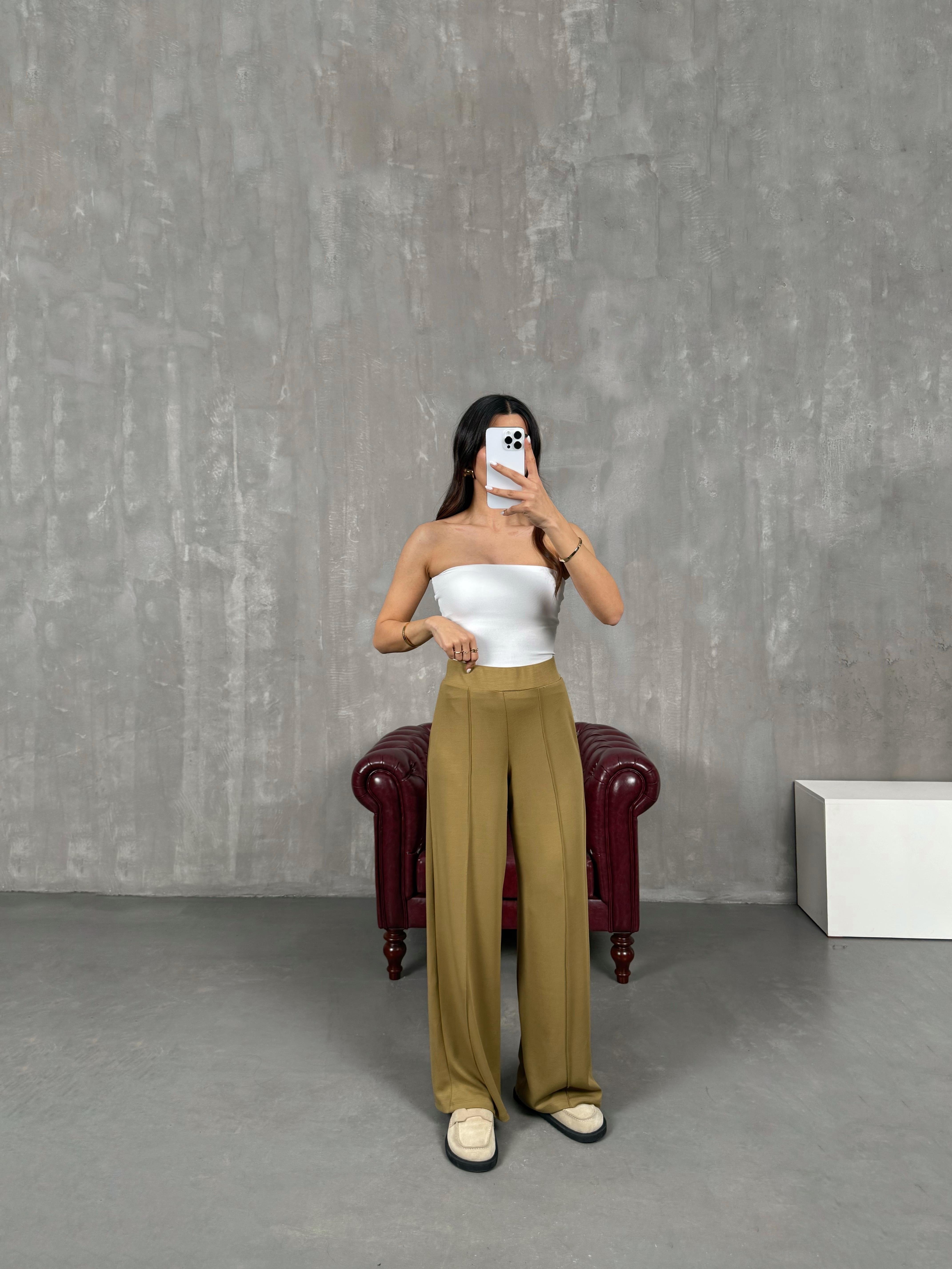 بنطال أخضر بفتحة قماش مودال بريميوم Gaus0006