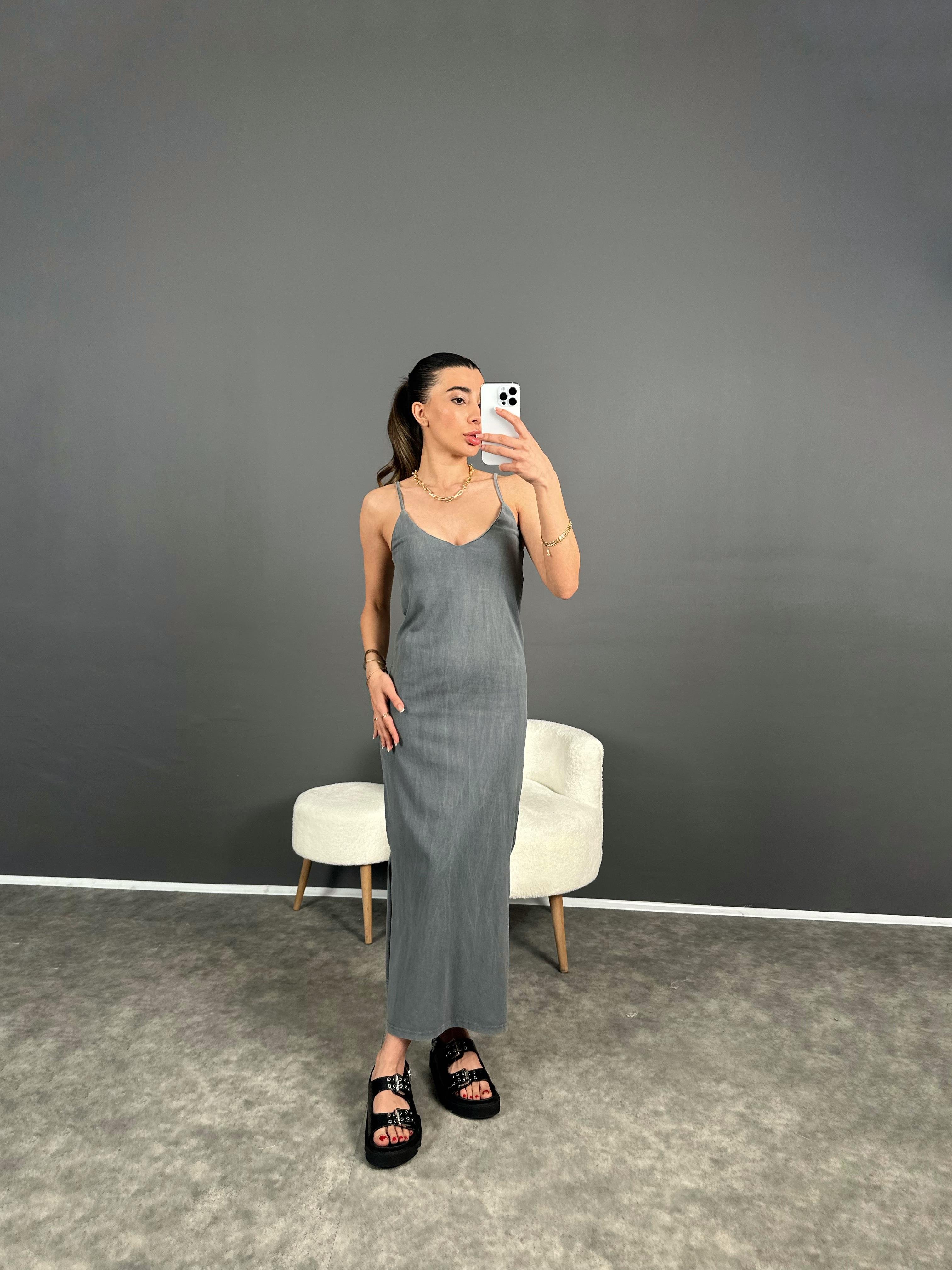 İp Askılı Eskitme Yırtmaçlı Elbise GausELBİSEGU004687