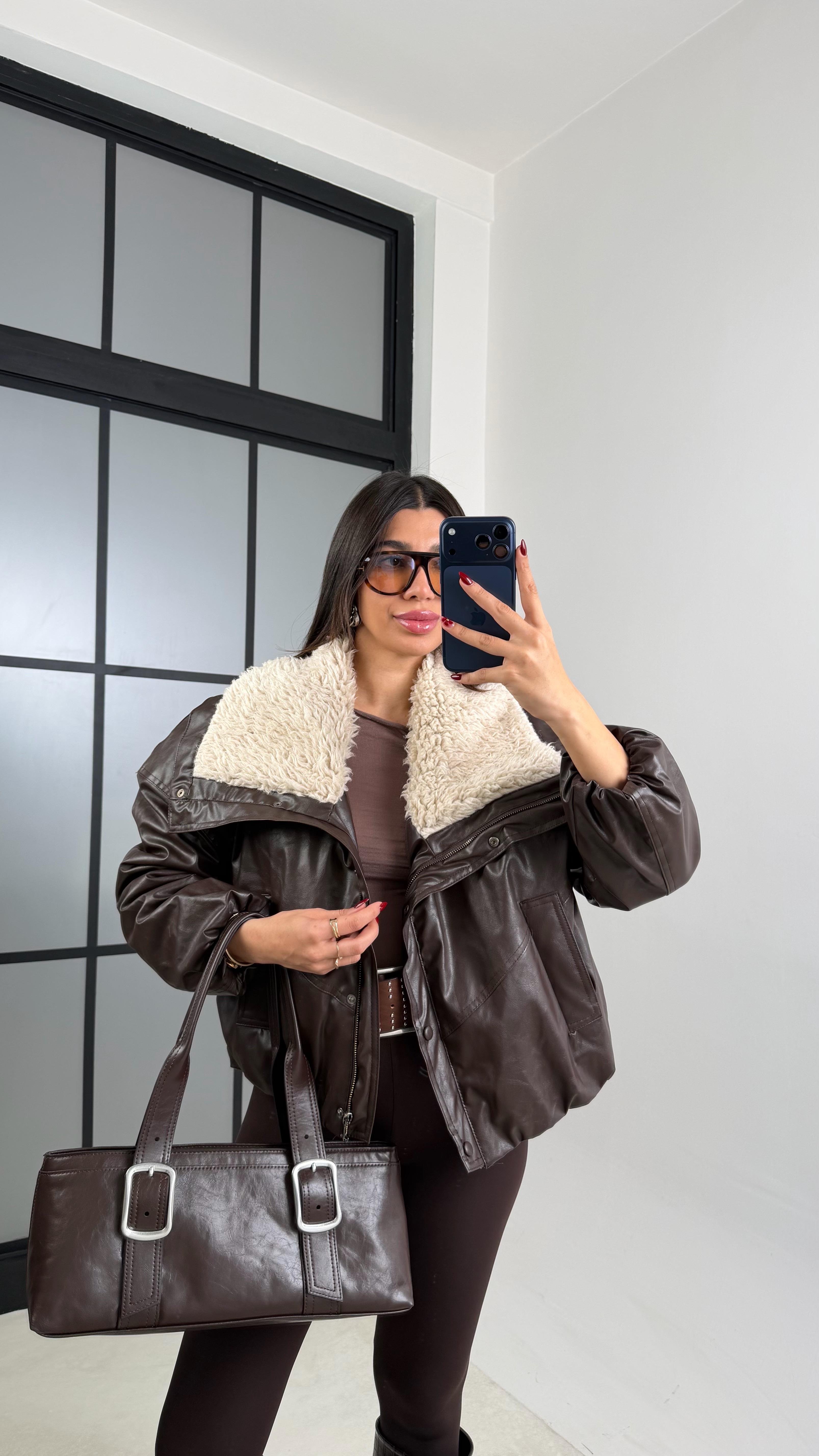 Acı Kahve Kürk Yakalı Astarlı ZR Model Deri Mont GAUS-00698GAUS الجواكيت GAUS-00698