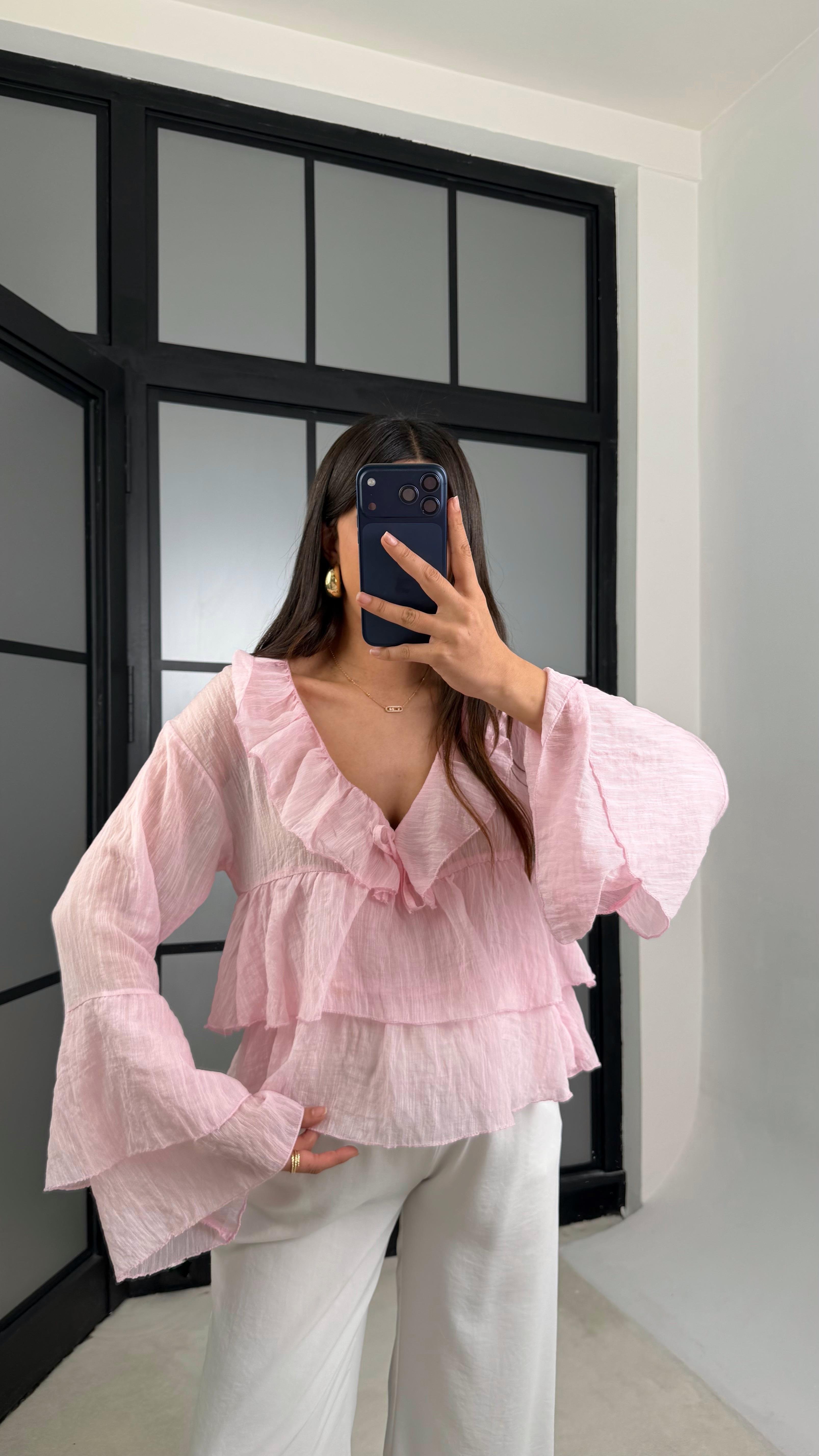 Pembe Fırfır Detaylı Transparan Bluz GAUS-01233GAUSGÖMLEKGAUS-01233