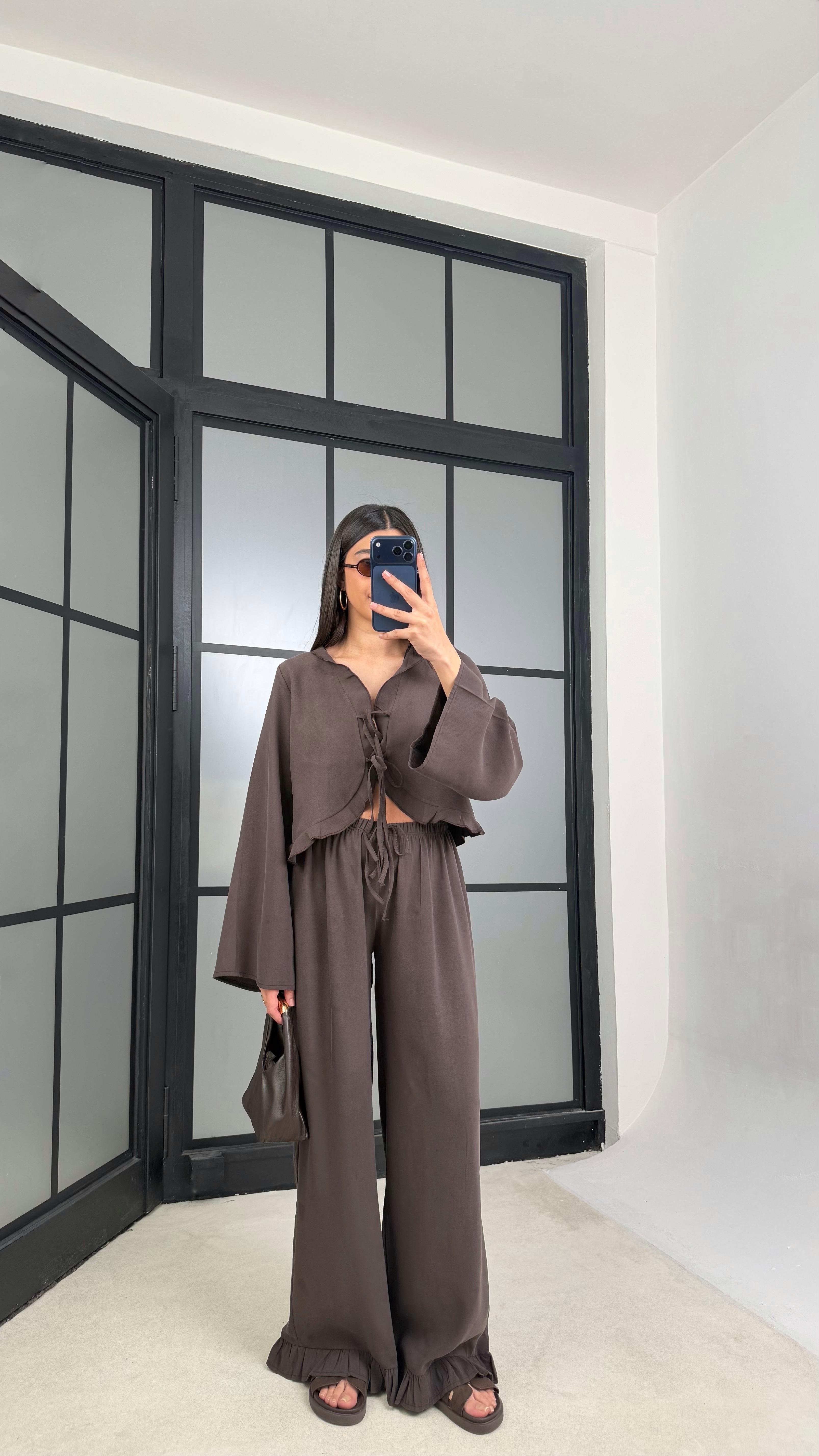 Acı Kahve Önden Bağlamalı Gömlek Beli Lastikli Pantolon İkili Tencel Takım GAUS-01336GAUSSuitsGAUS-01336