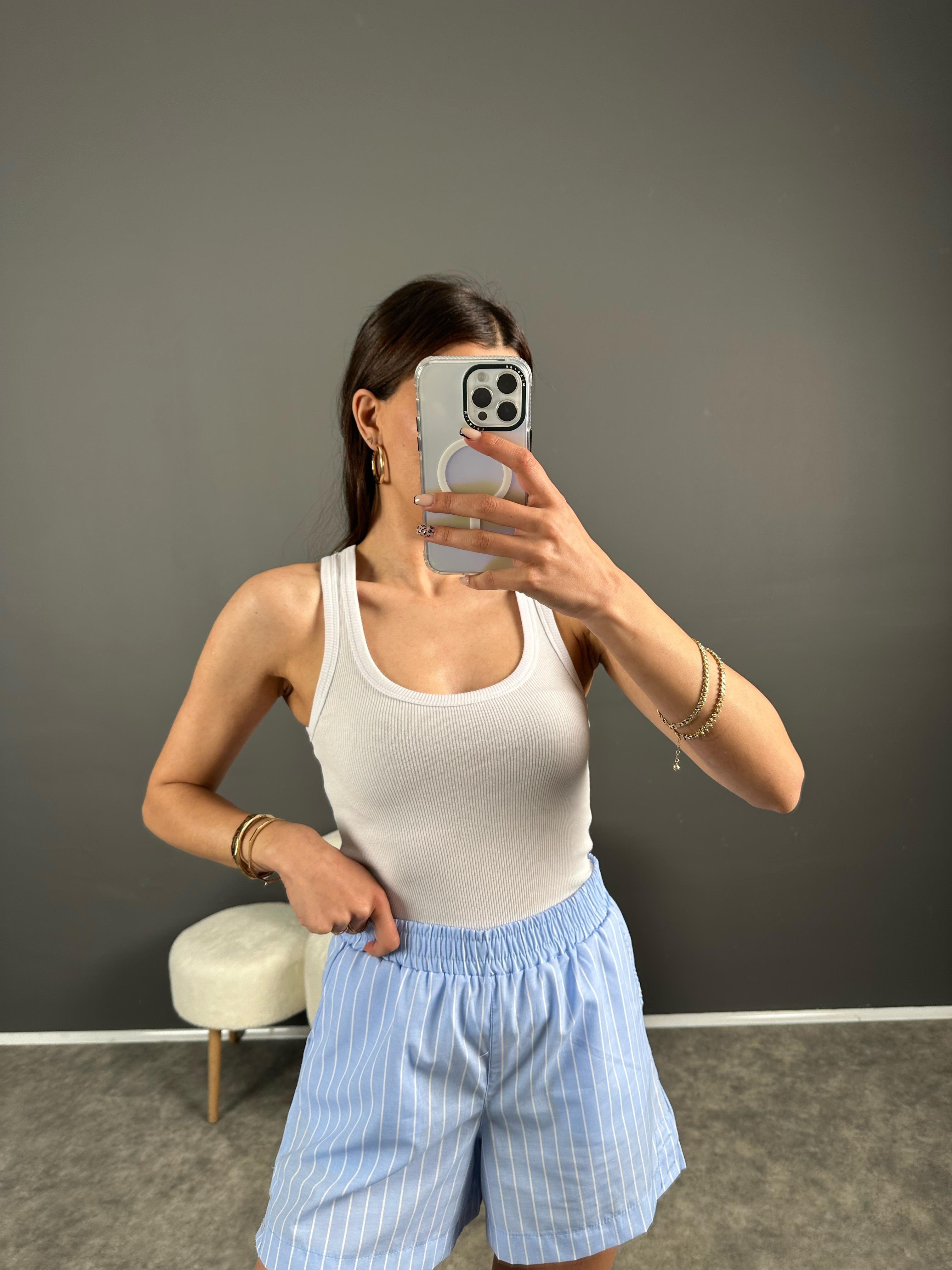 Hoi Beyaz Basic Atlet