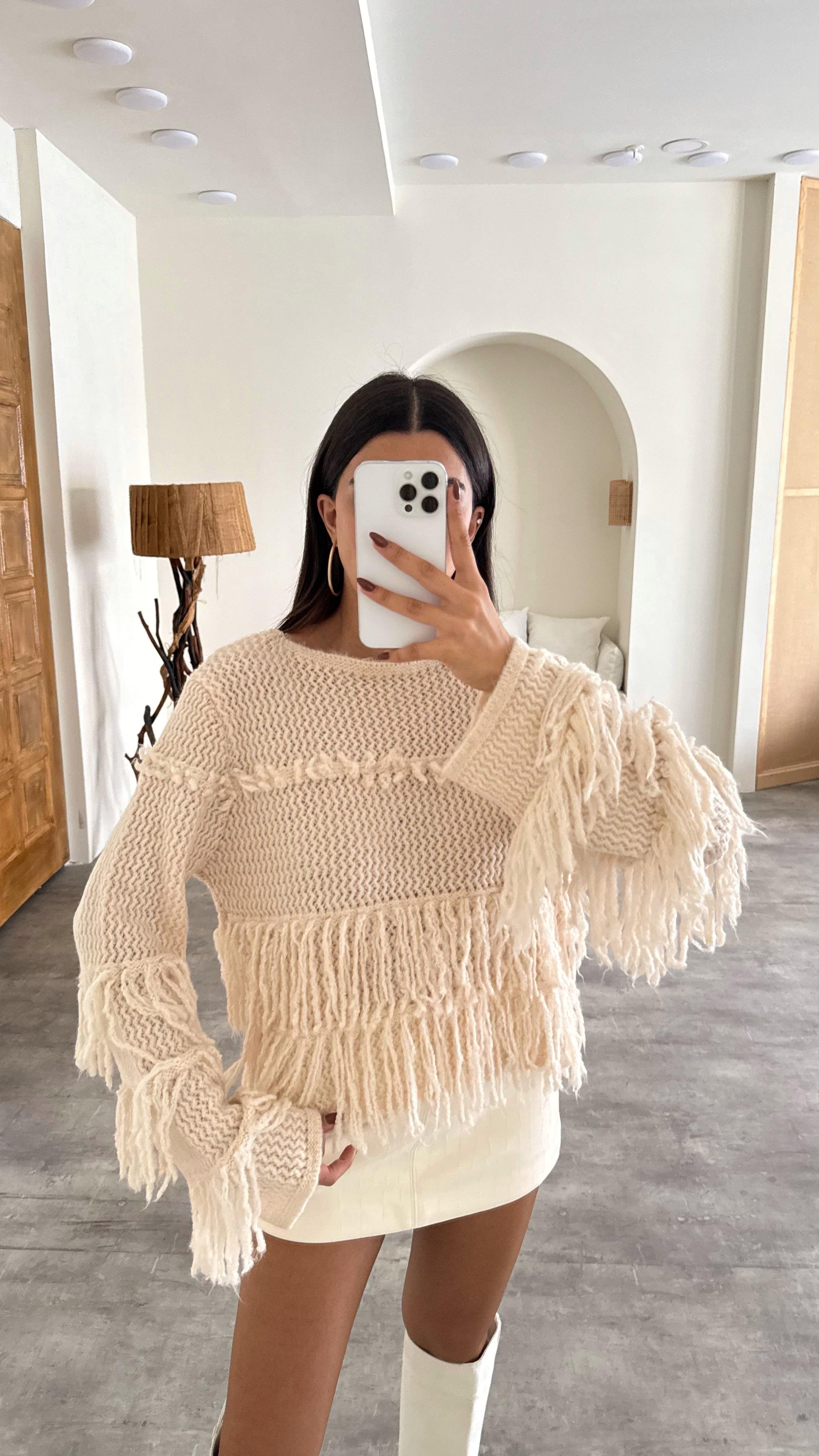 Krem Saçaklı Örme Triko Kazak GAUS-00134GAUSSweaterGAUS-00134