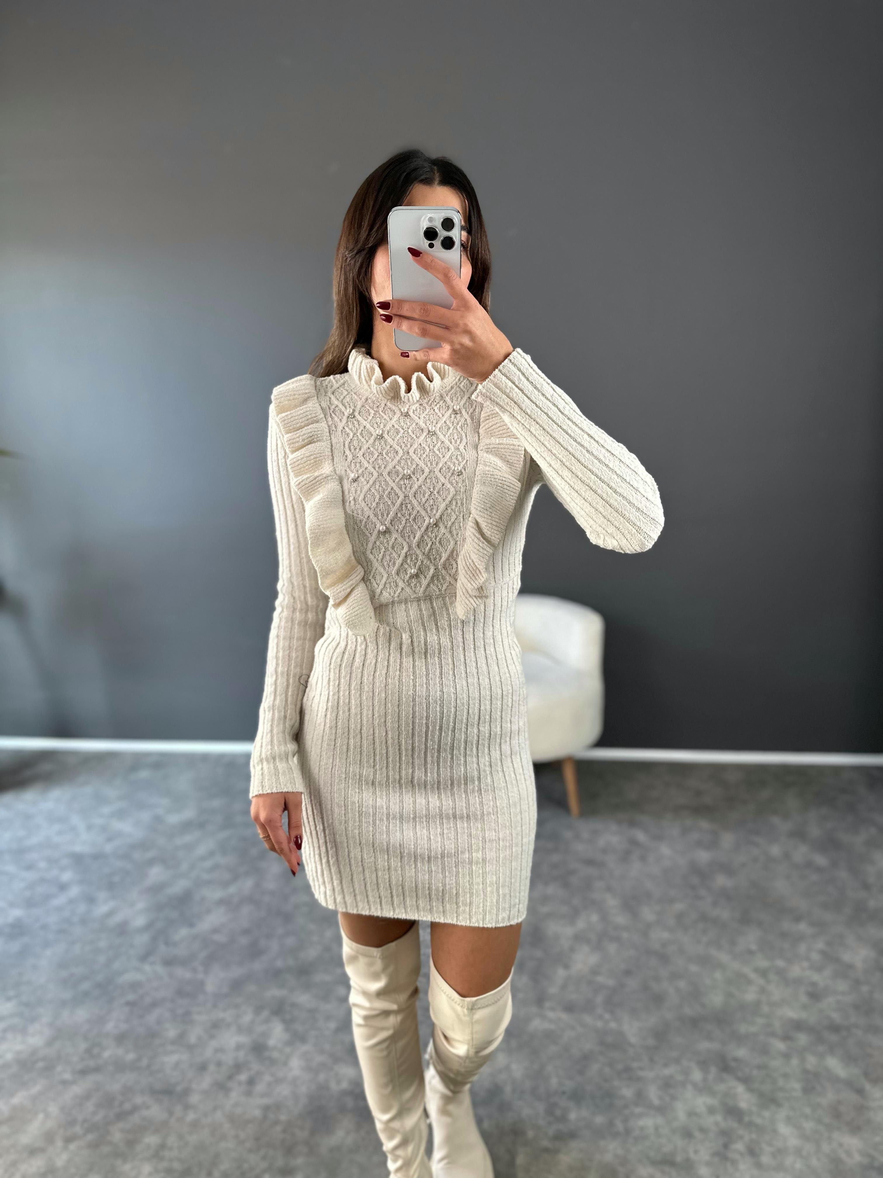 Quinn Ekru İncili Triko Romantik ElbiseGausELBİSEGU003050