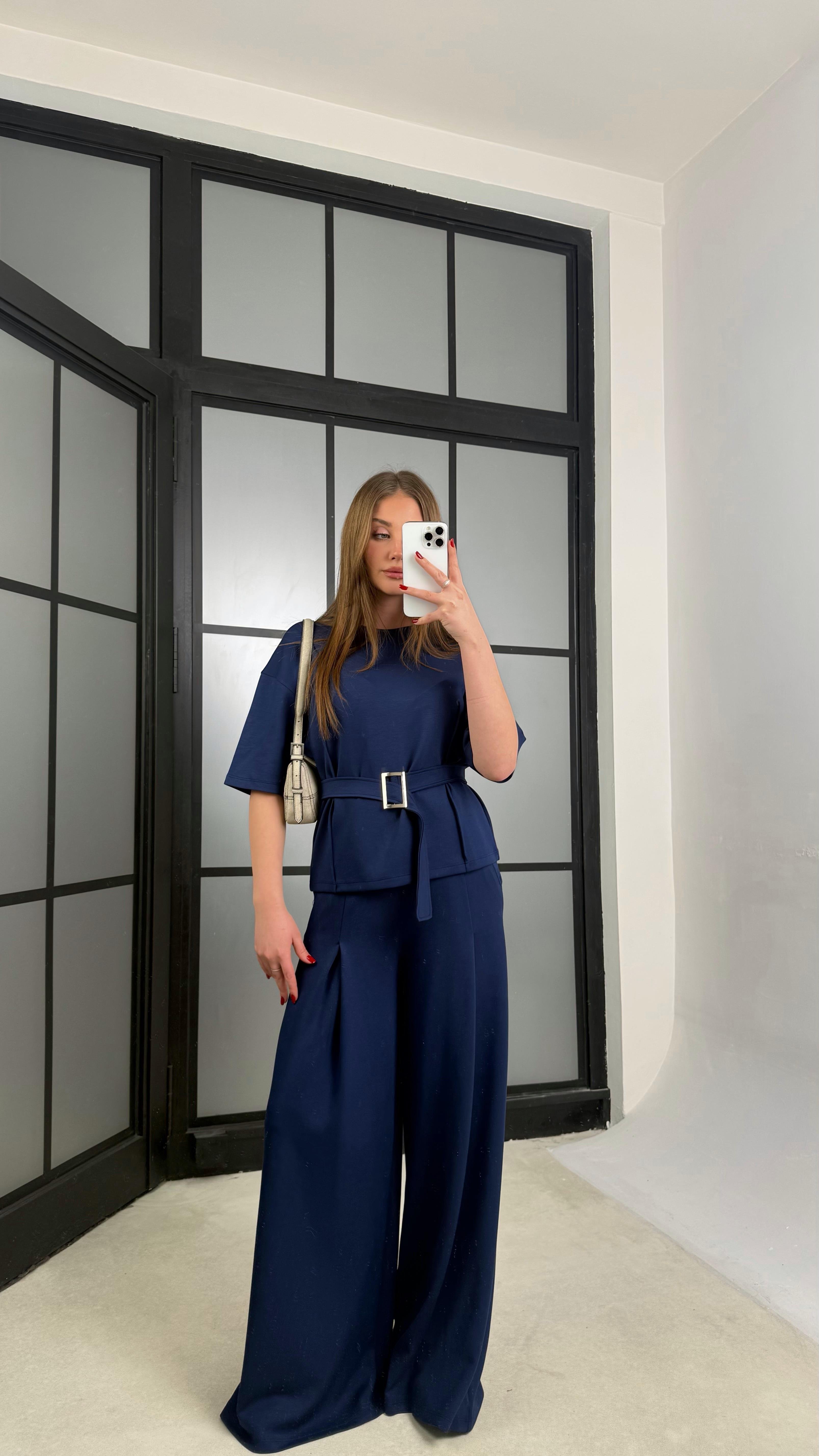 Lacivert Kemer Detaylı Bluz Beli Lastikli Pantolon İkili Modal Takım GAUS-01228GAUSTAKIMGAUS-01228