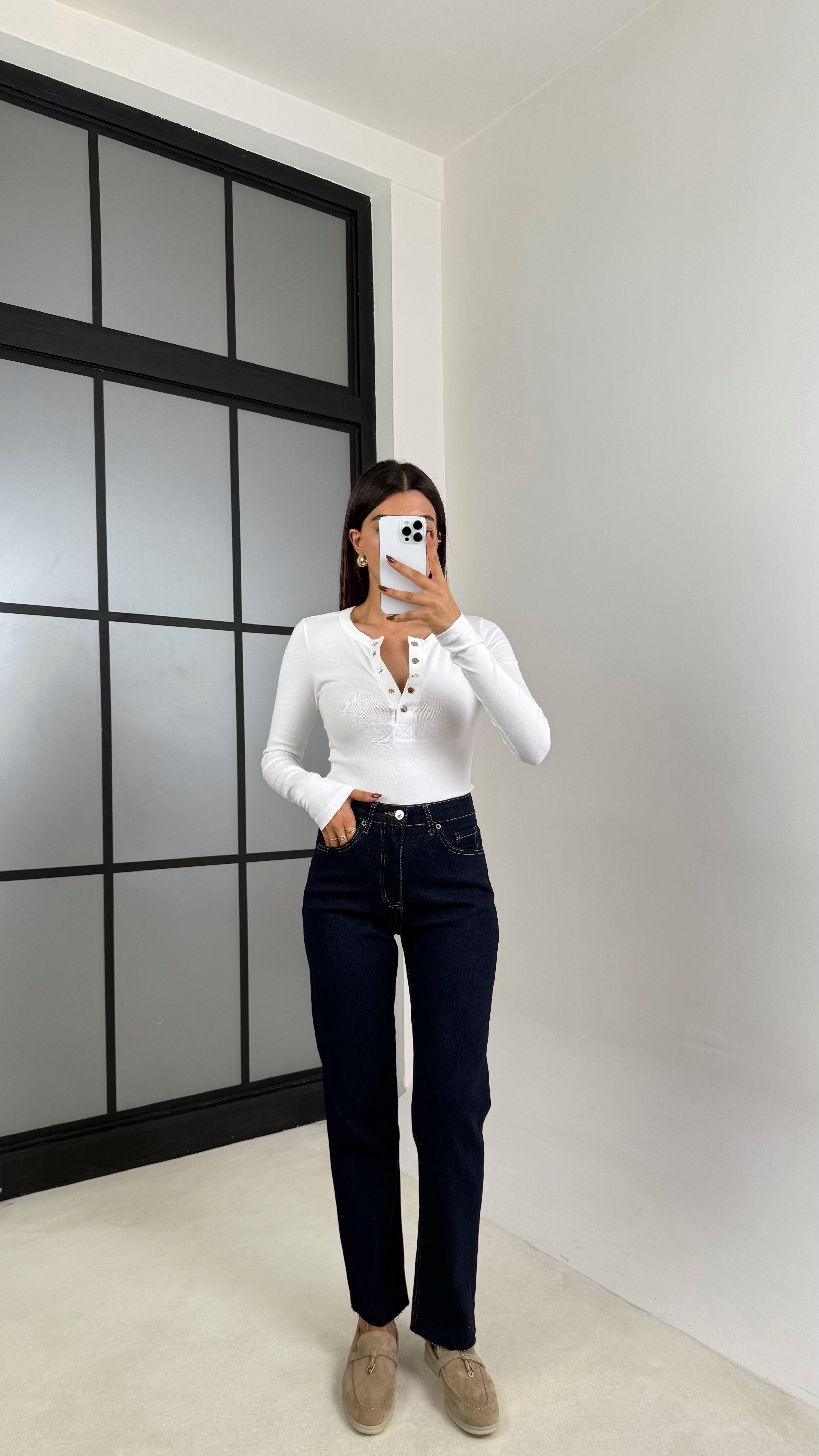 Lacivert ZR Model Kesik Paça Jean GAUS-00173GAUSDENİM PANTOLONGAUS-00173