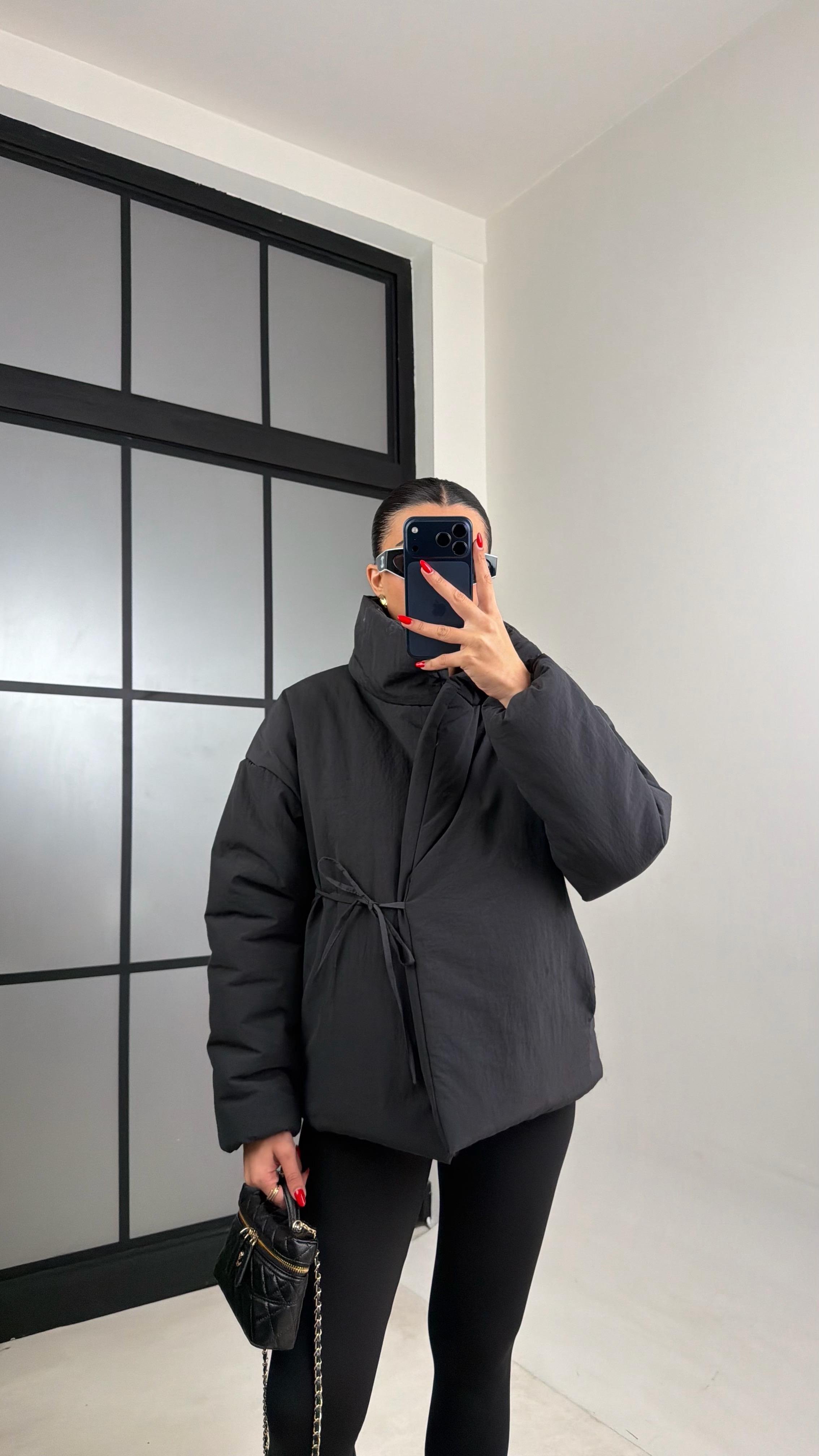 Siyah Astarlı Bağlama Detaylı Şişme Mont GAUS-01011GAUSMONTGAUS-01011