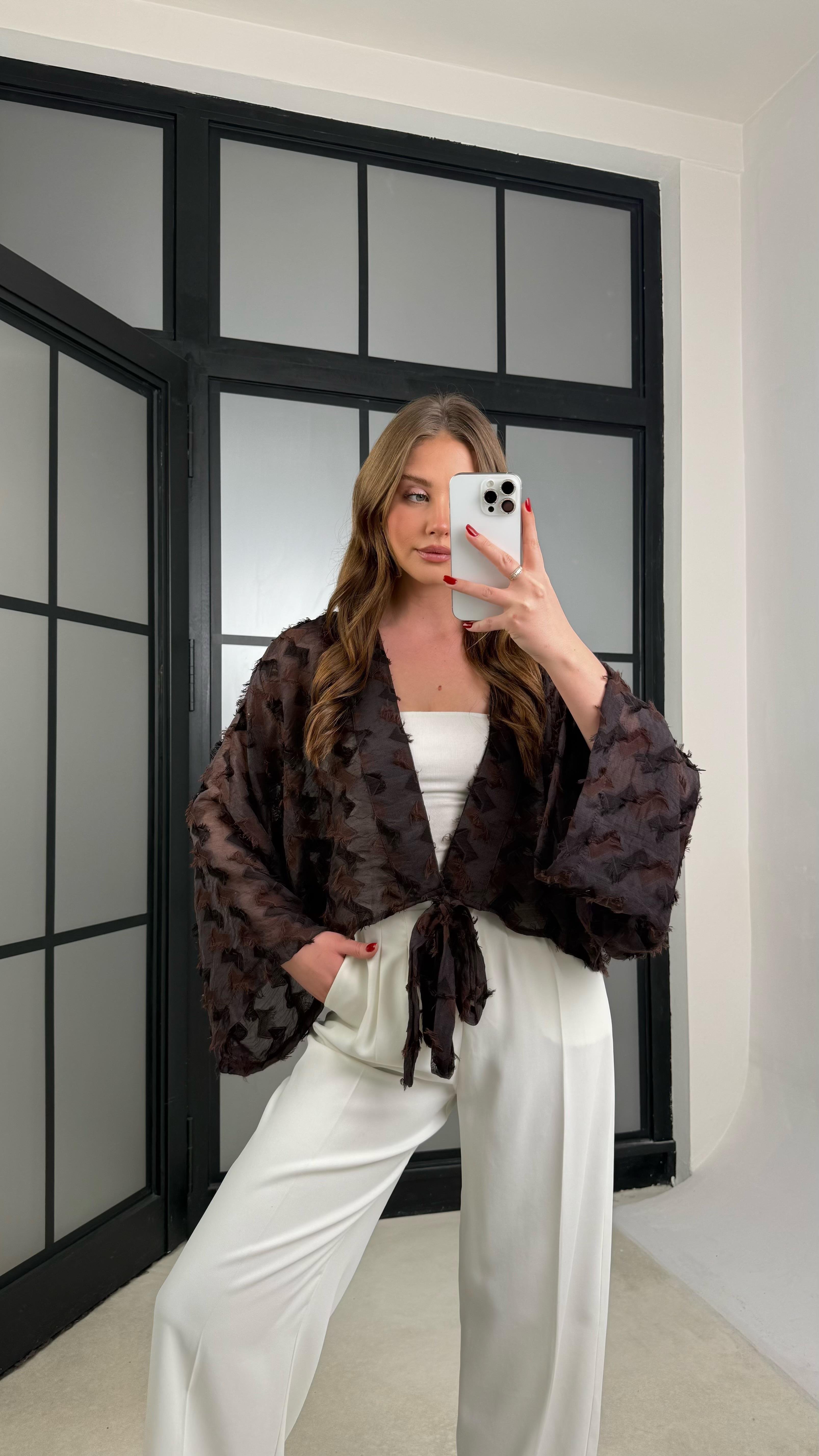 Acı Kahve Püsküllü Bağlama Detaylı Kimono GAUS-01277GAUSHIRKAGAUS-01277