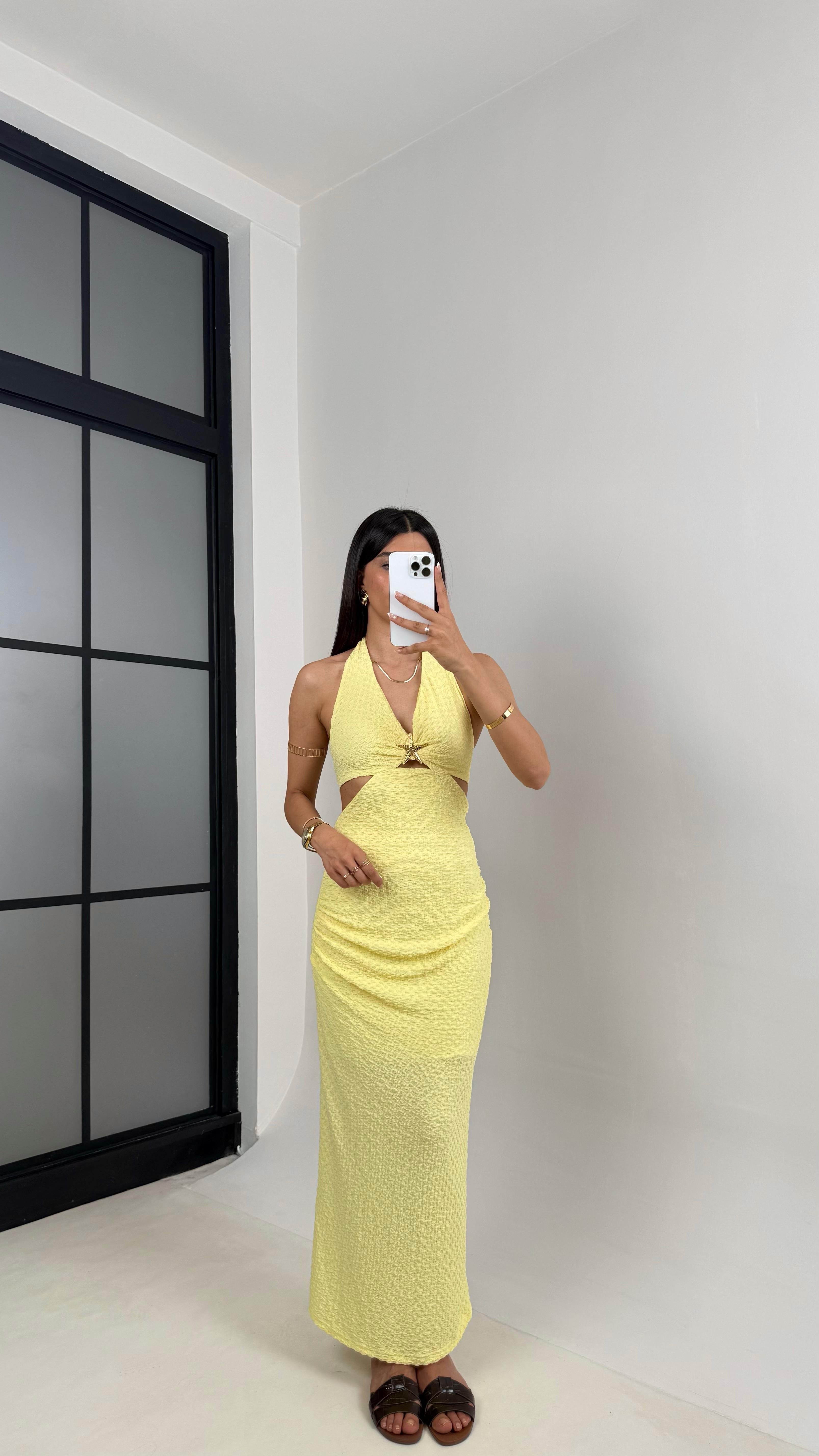 Sarı Boyundan Bağlamalı Astarlı Gold Yıldız Tokalı Dekolteli Bürümcük Elbise Gaus00582GausELBİSEGU1002357