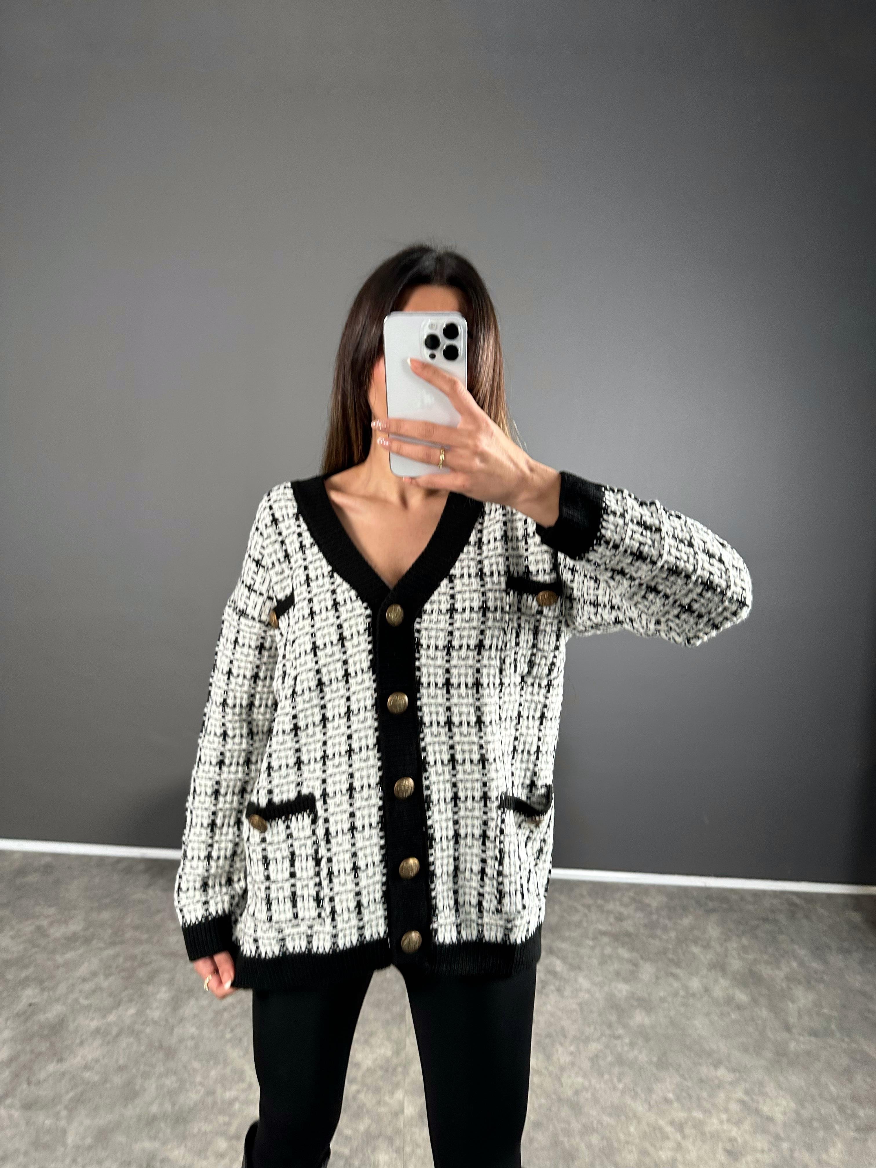 Desenli Cepli Triko Hırka 