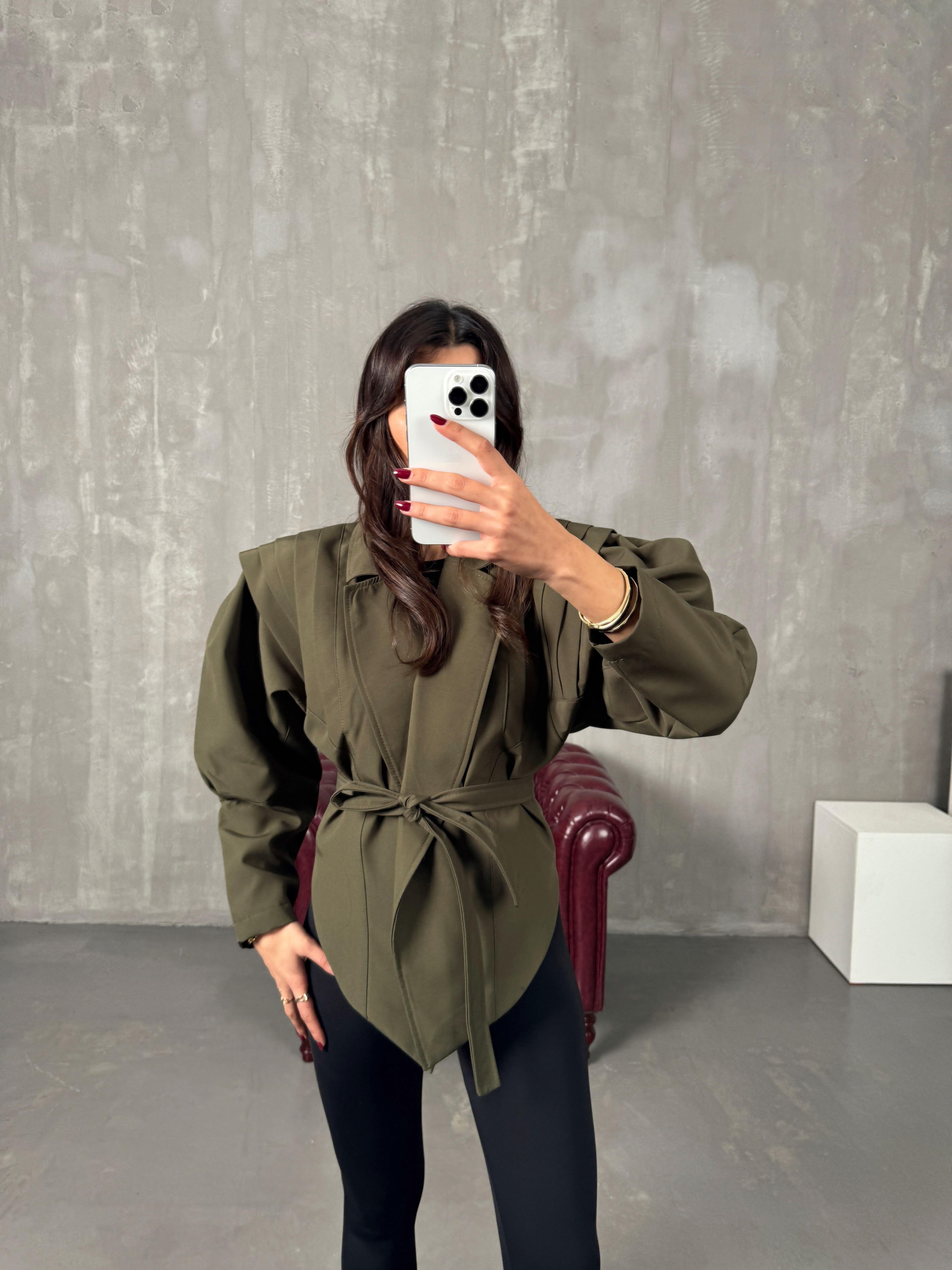 Meggy Haki Kuşaklı Astarlı Tasarım Ceket