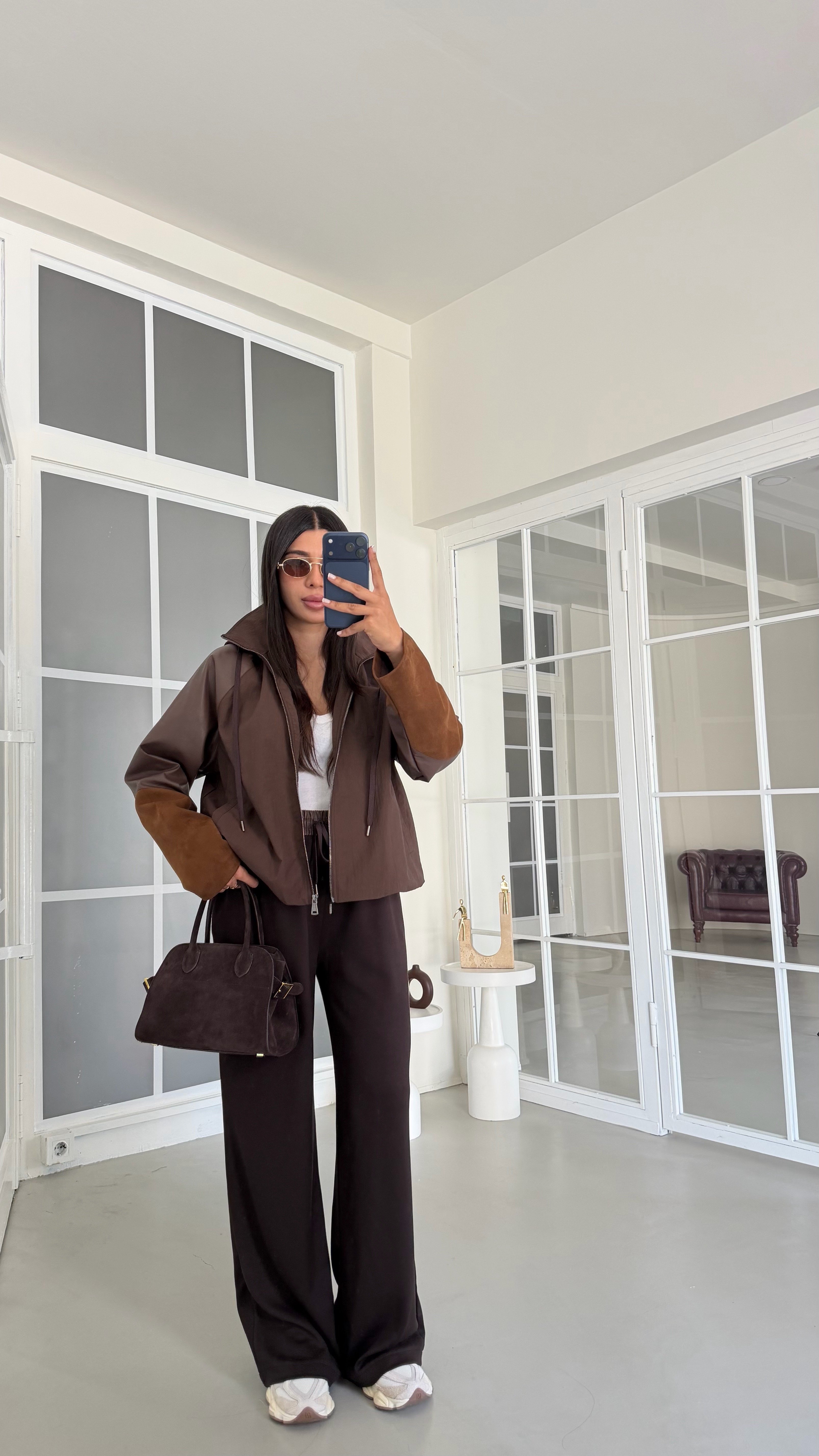 Kahve Kapüşonlu Kadife Kol Detaylı Hırka Beli Lastikli Pantolon İkili Modal Takım GAUS-02060GAUSTAKIMGAUS-02060