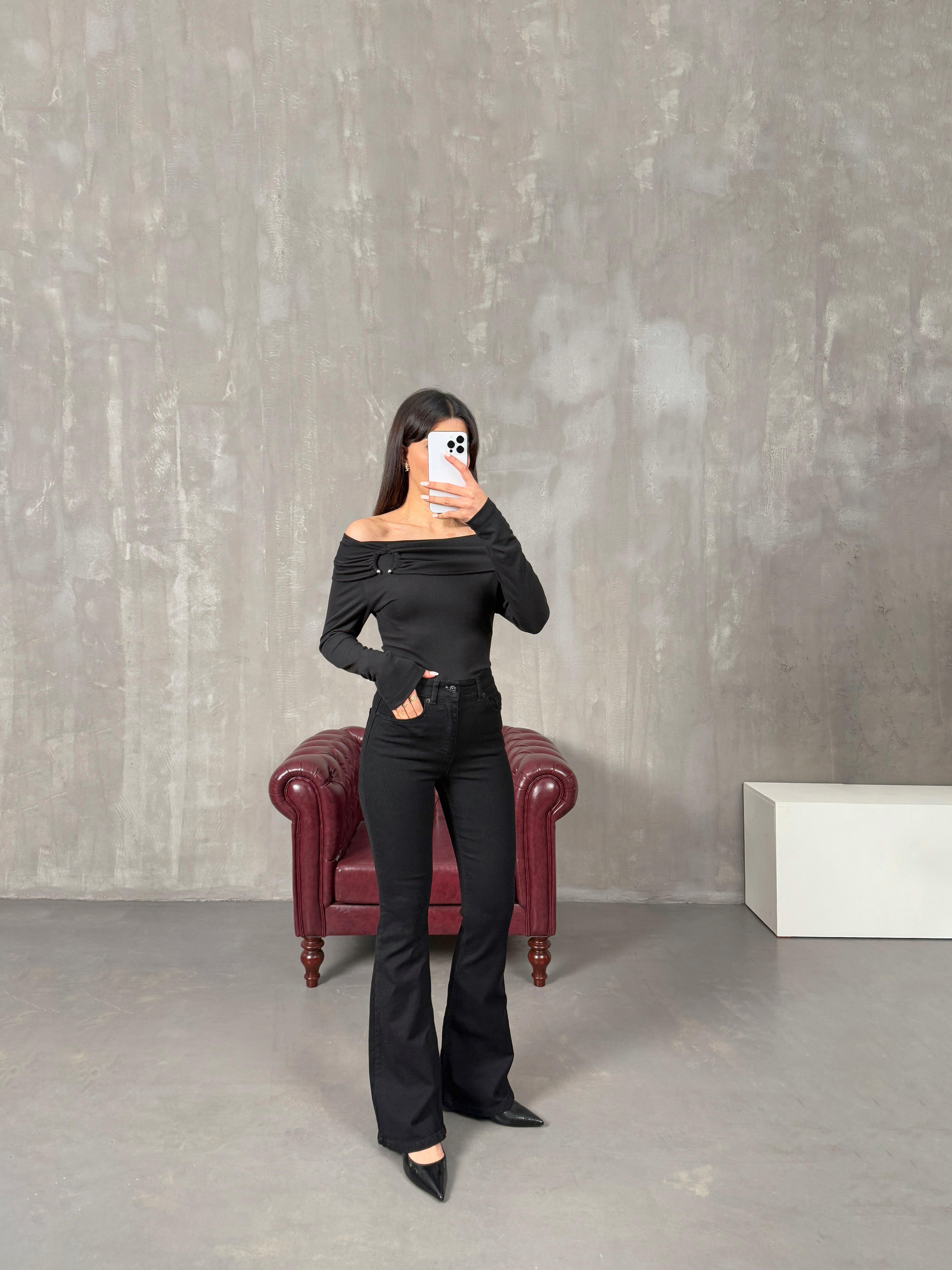 فيكتور جينز أسود قصة ساق إسبانية موديل زد آر