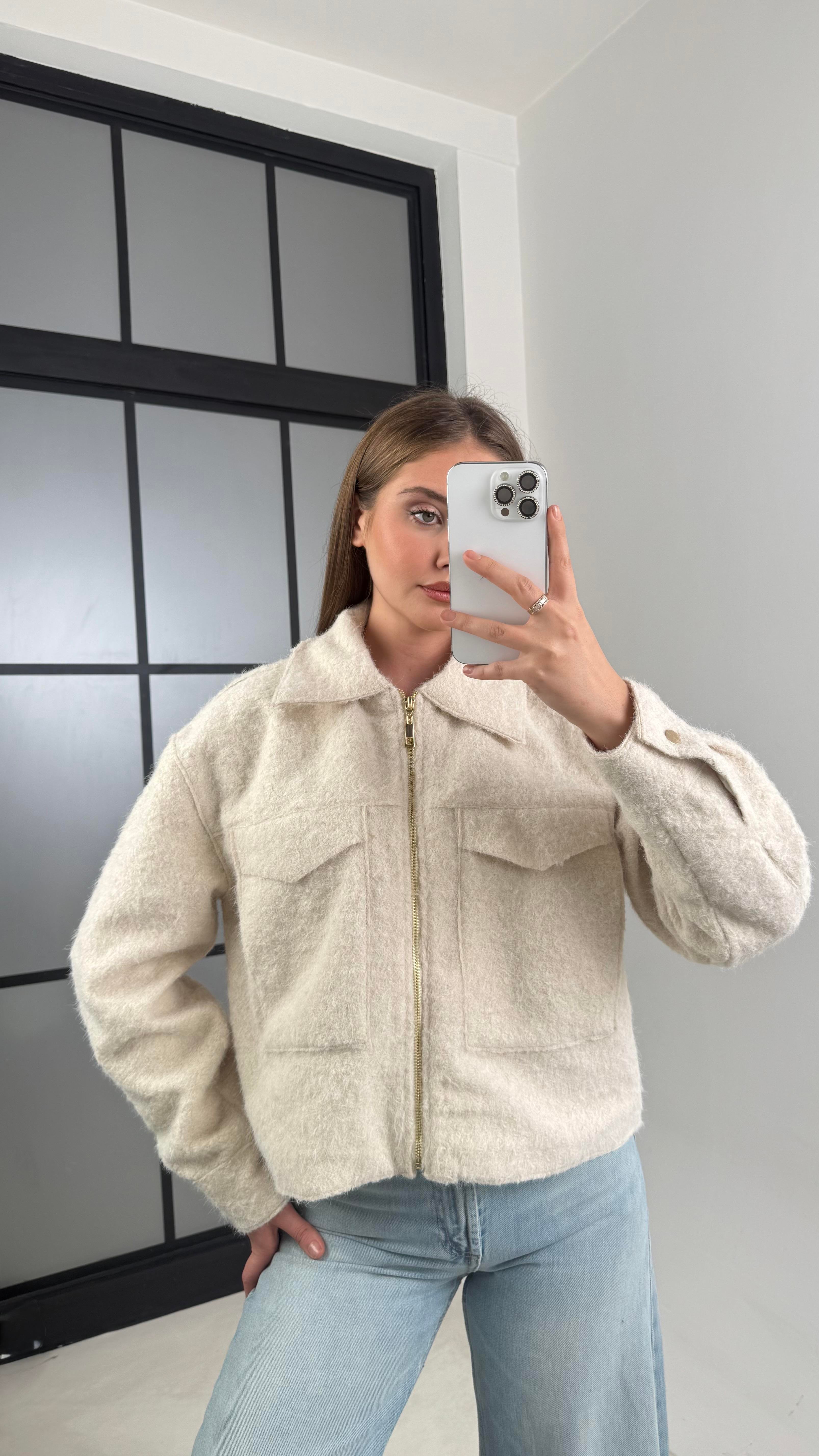 Krem Astarlı Fermuarlı Muadil Keçe Kumaş Ceket GAUS-00603GAUS السترات  GAUS-00603