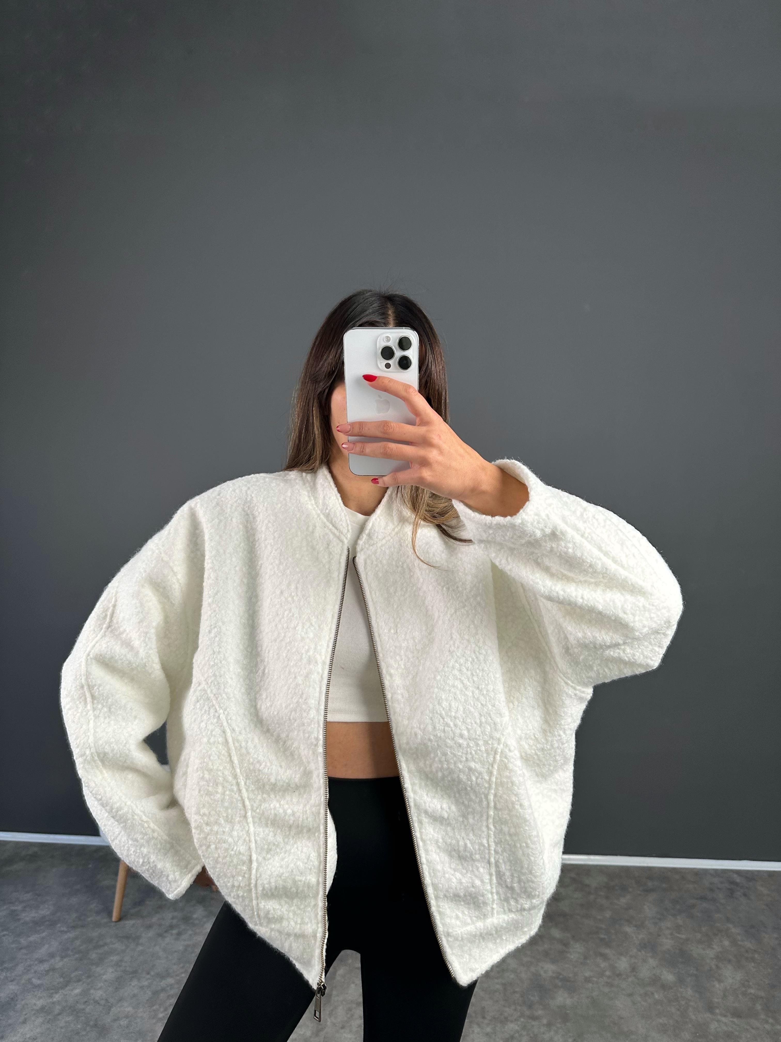 Moe Beyaz Buklet Teddy Bomber CeketGausCEKETGU002523