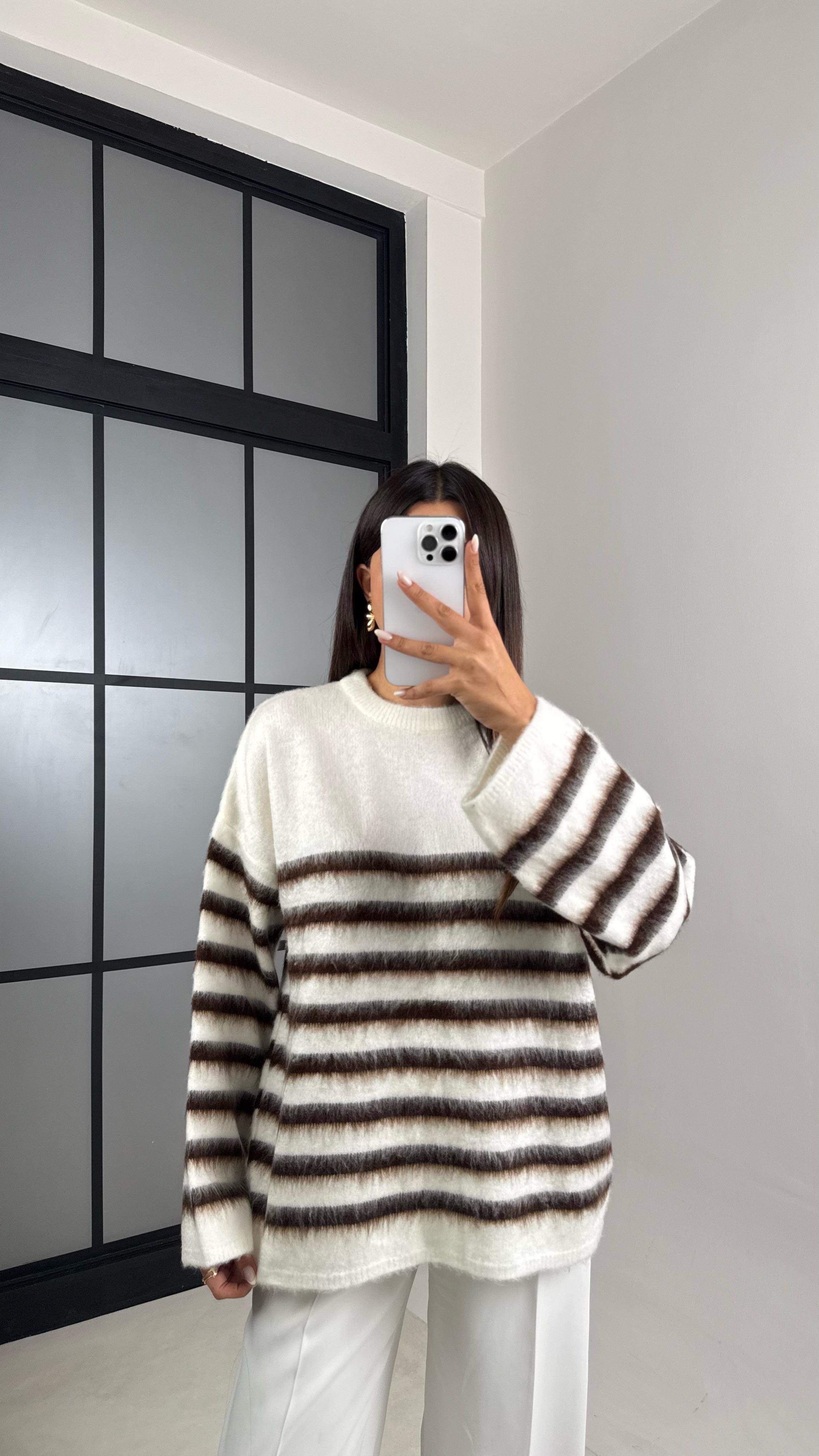 Kahve Sakallı Çizgili Kazak GAUS-00452GAUSKAZAKGAUS-00452