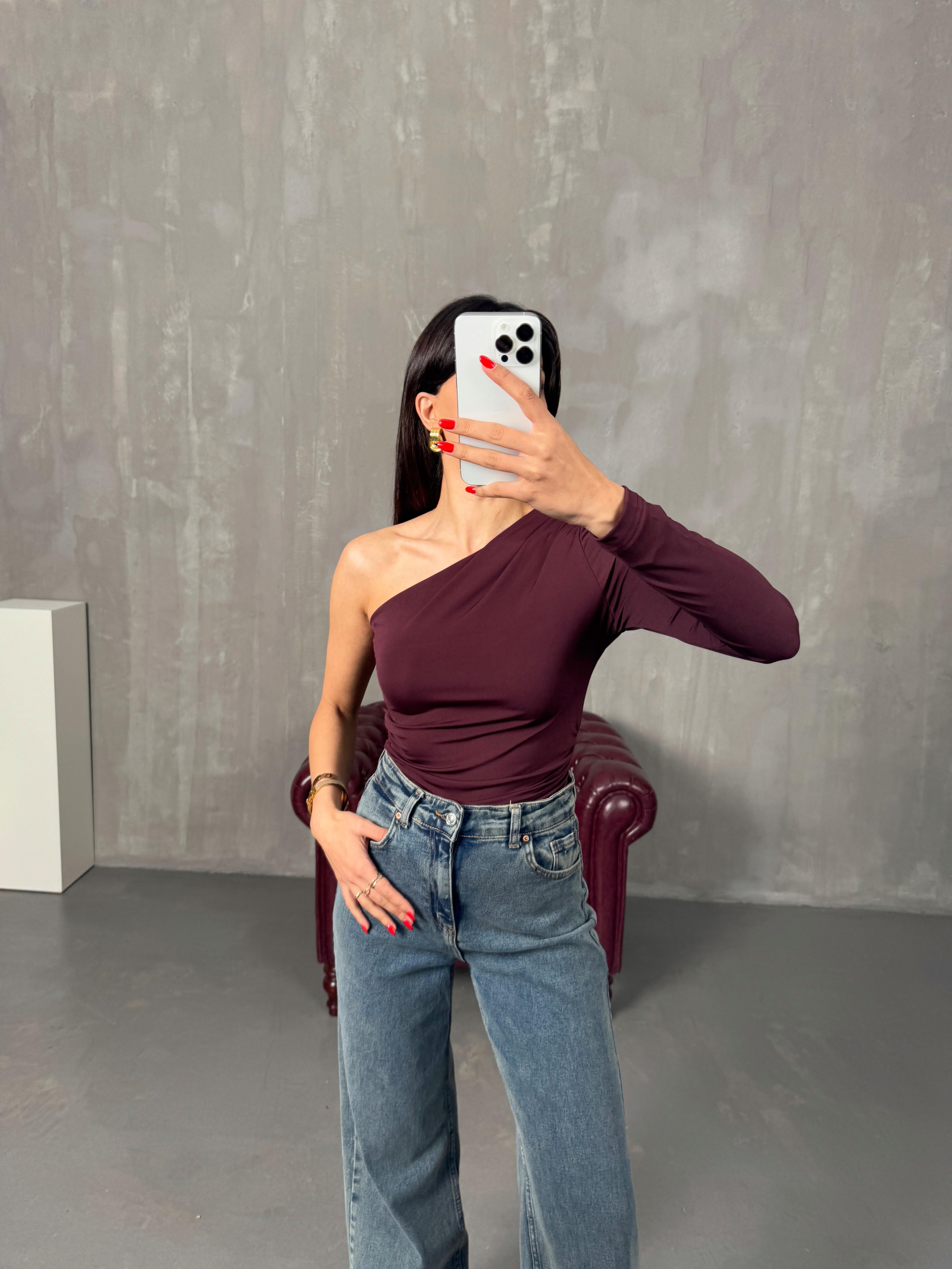 Scorp Bordo Drapeli Tek Kol Detaylı Bluz