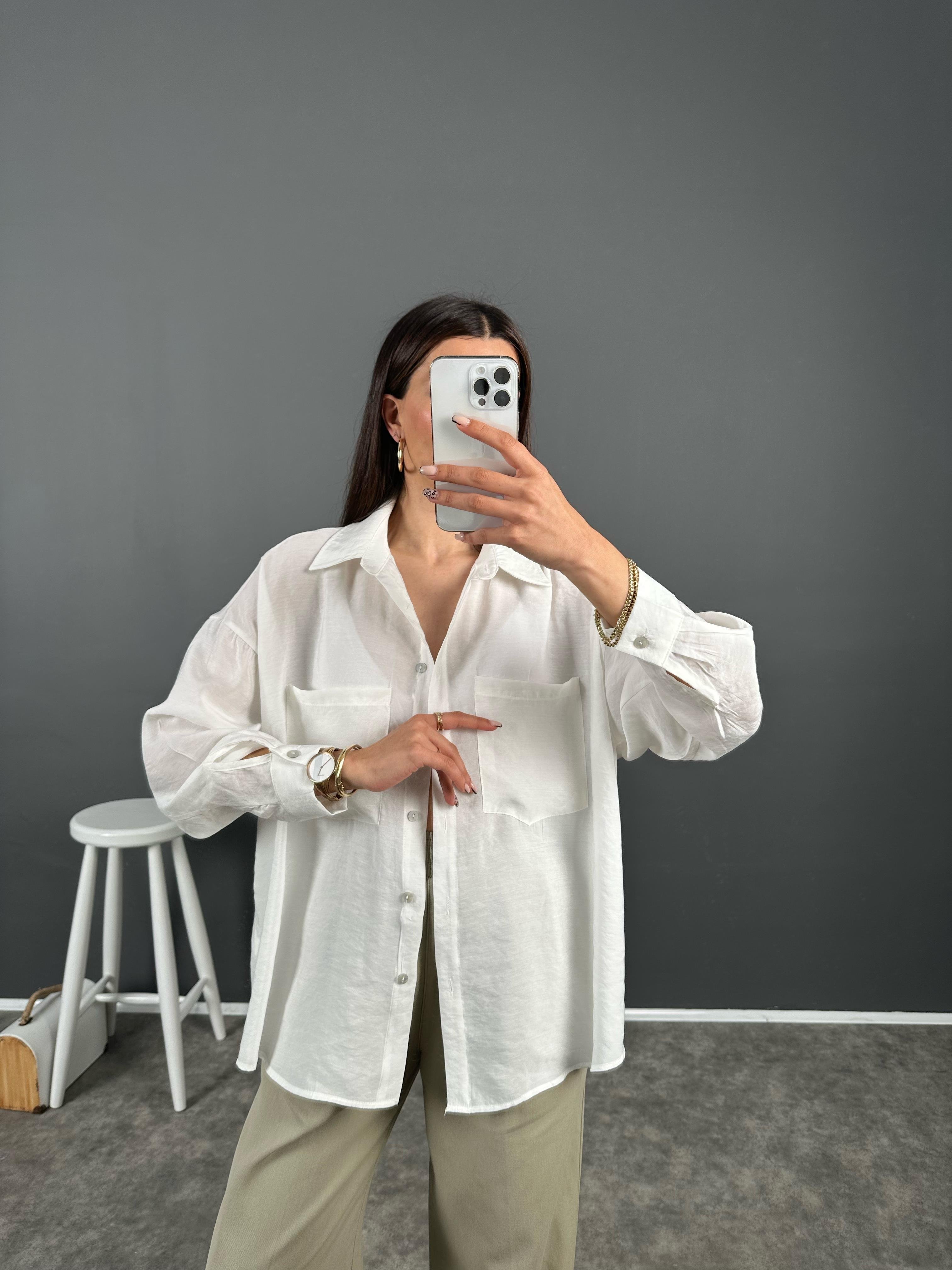 Lupus Beyaz Çift Cepli Oversize Premium Gömlek 