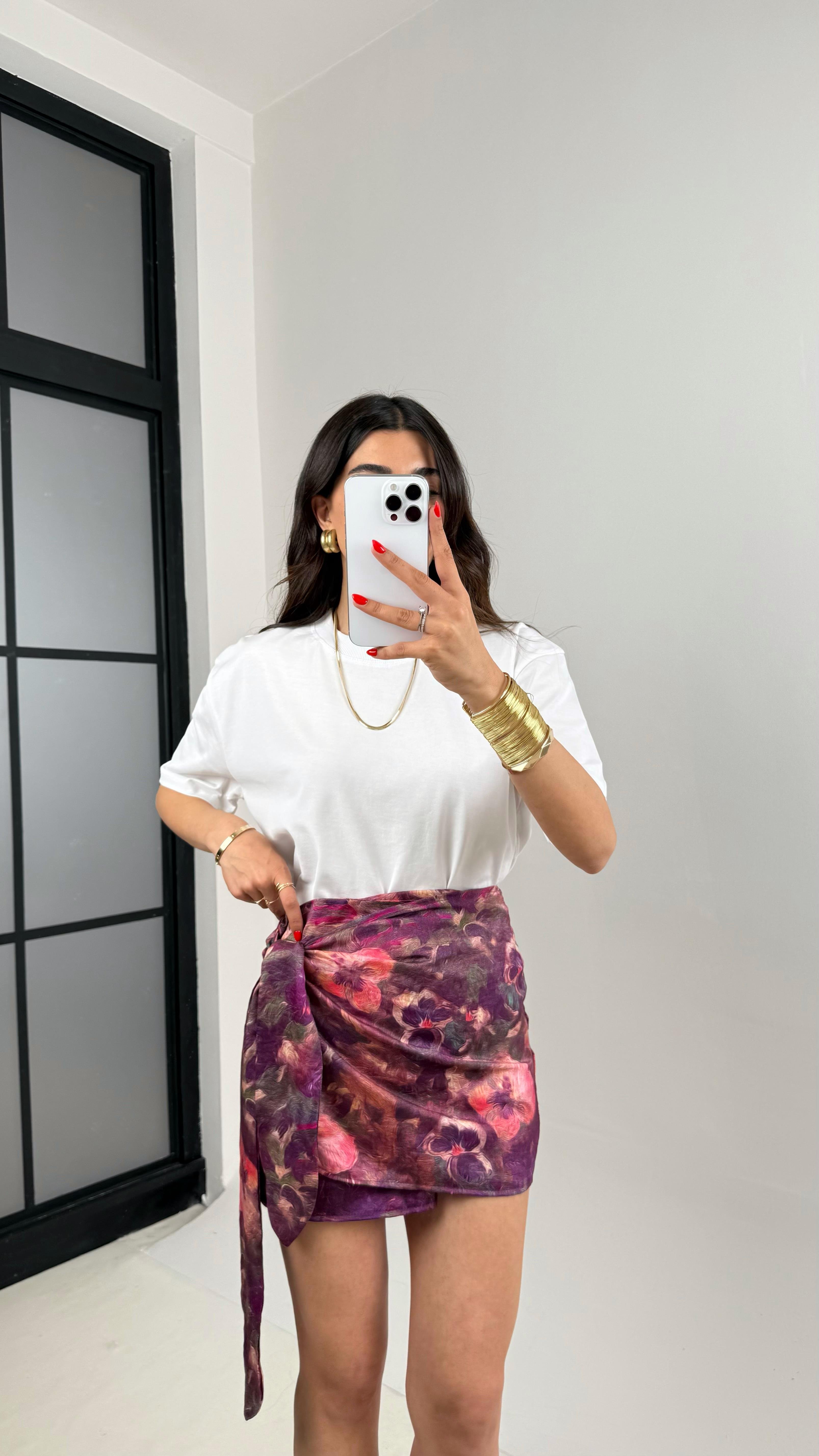 Mor Çiçek Desenli Yan Bağlama Detaylı Etek Gaus00463GausETEKGU1002083